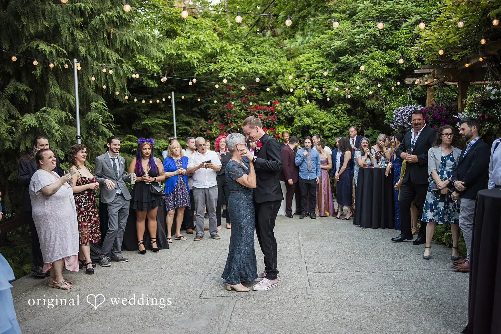 Megan + Toby Robinswood House Wedding // Megan & Toby -