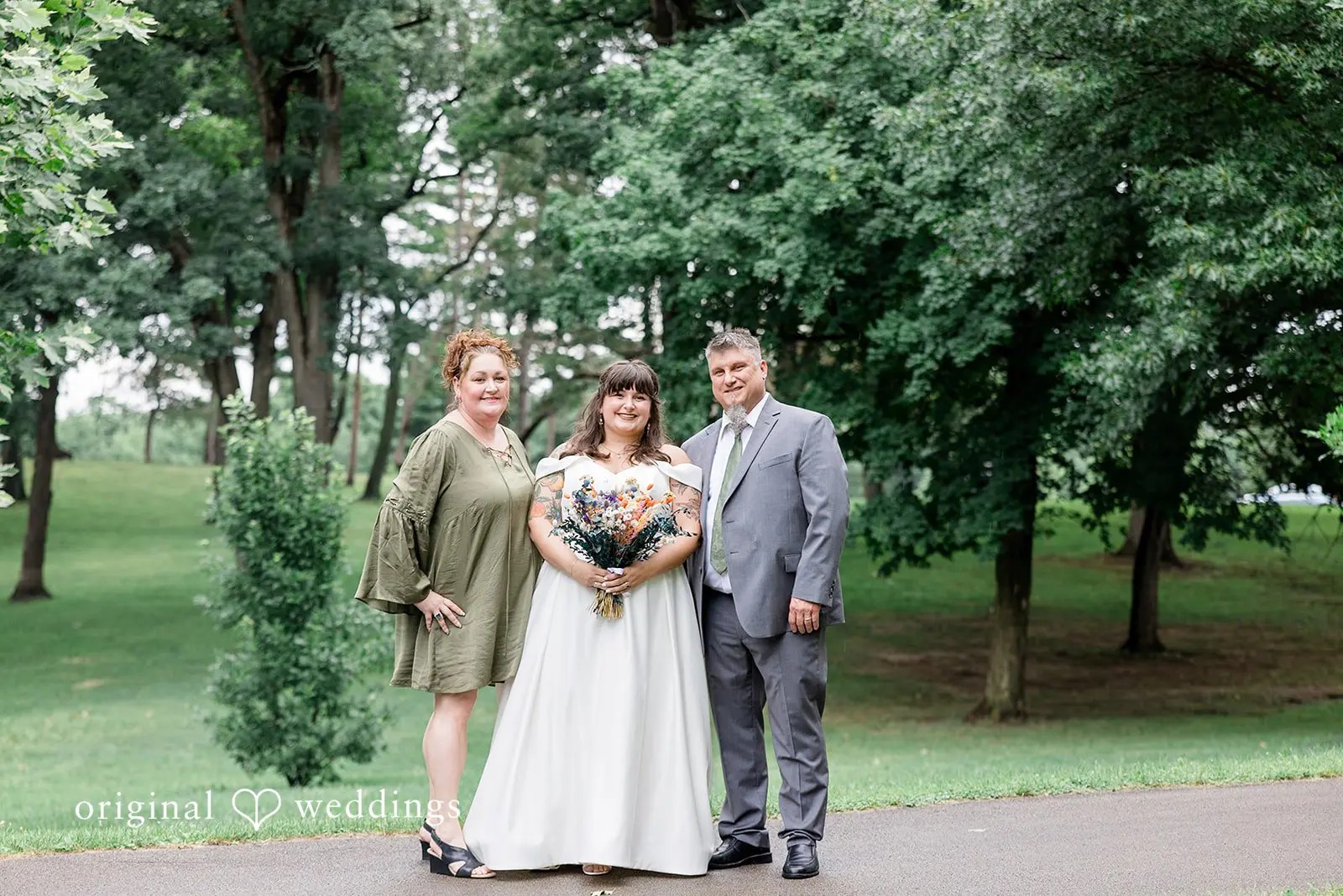 Kaitlyn + Ezra Rockford Museum Park Wedding // Kaitlyn & Ezra -