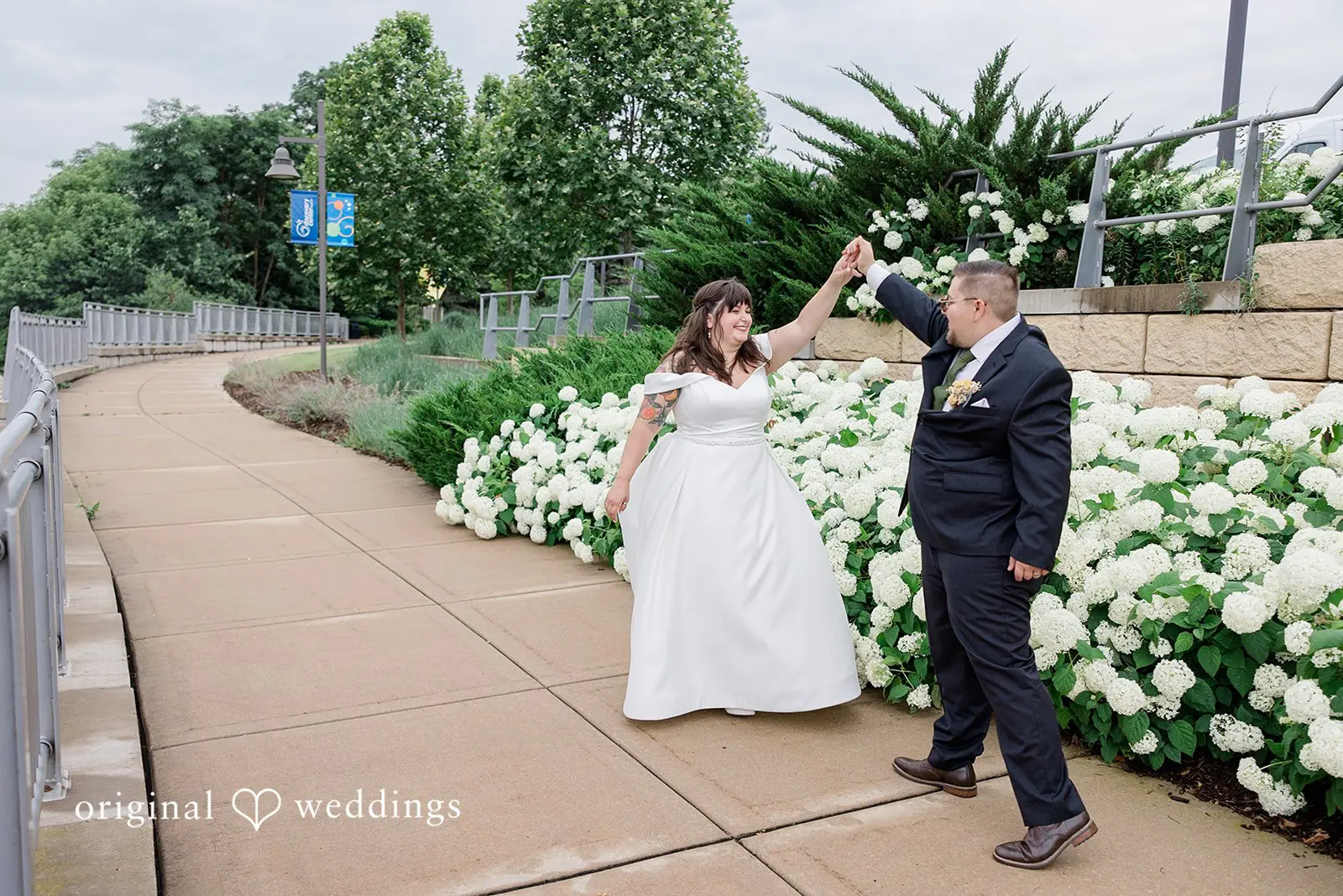 Kaitlyn + Ezra Rockford Museum Park Wedding // Kaitlyn & Ezra -