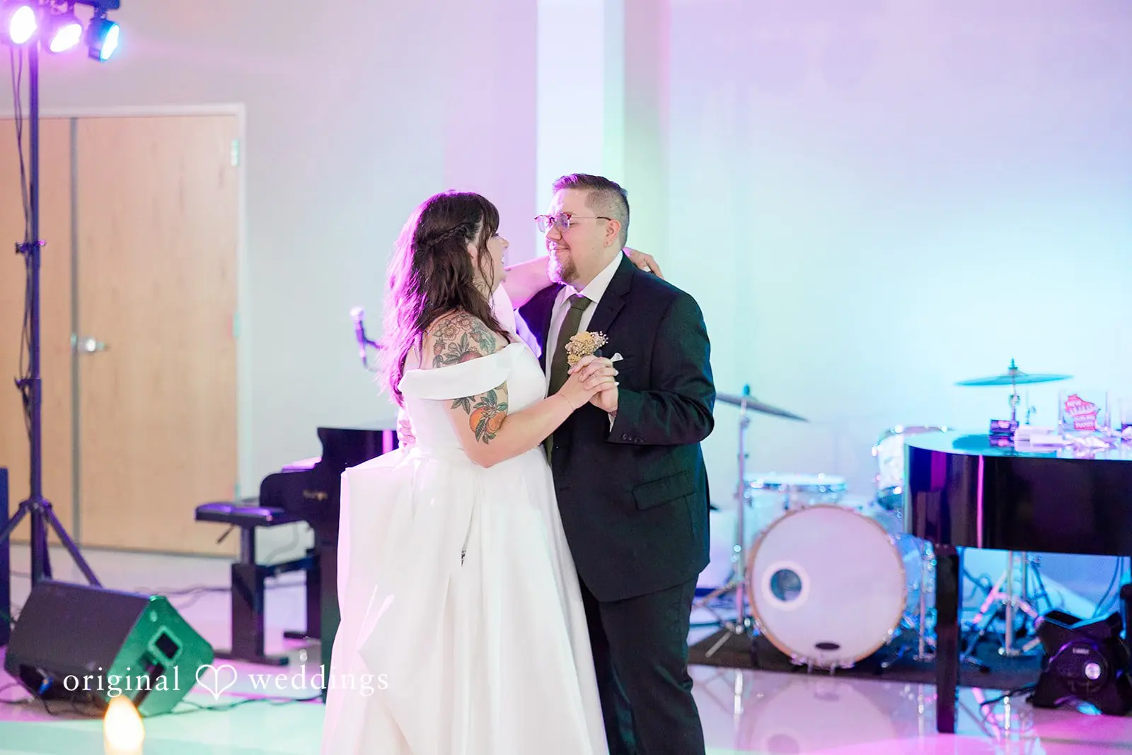 Kaitlyn + Ezra Rockford Museum Park Wedding // Kaitlyn & Ezra -