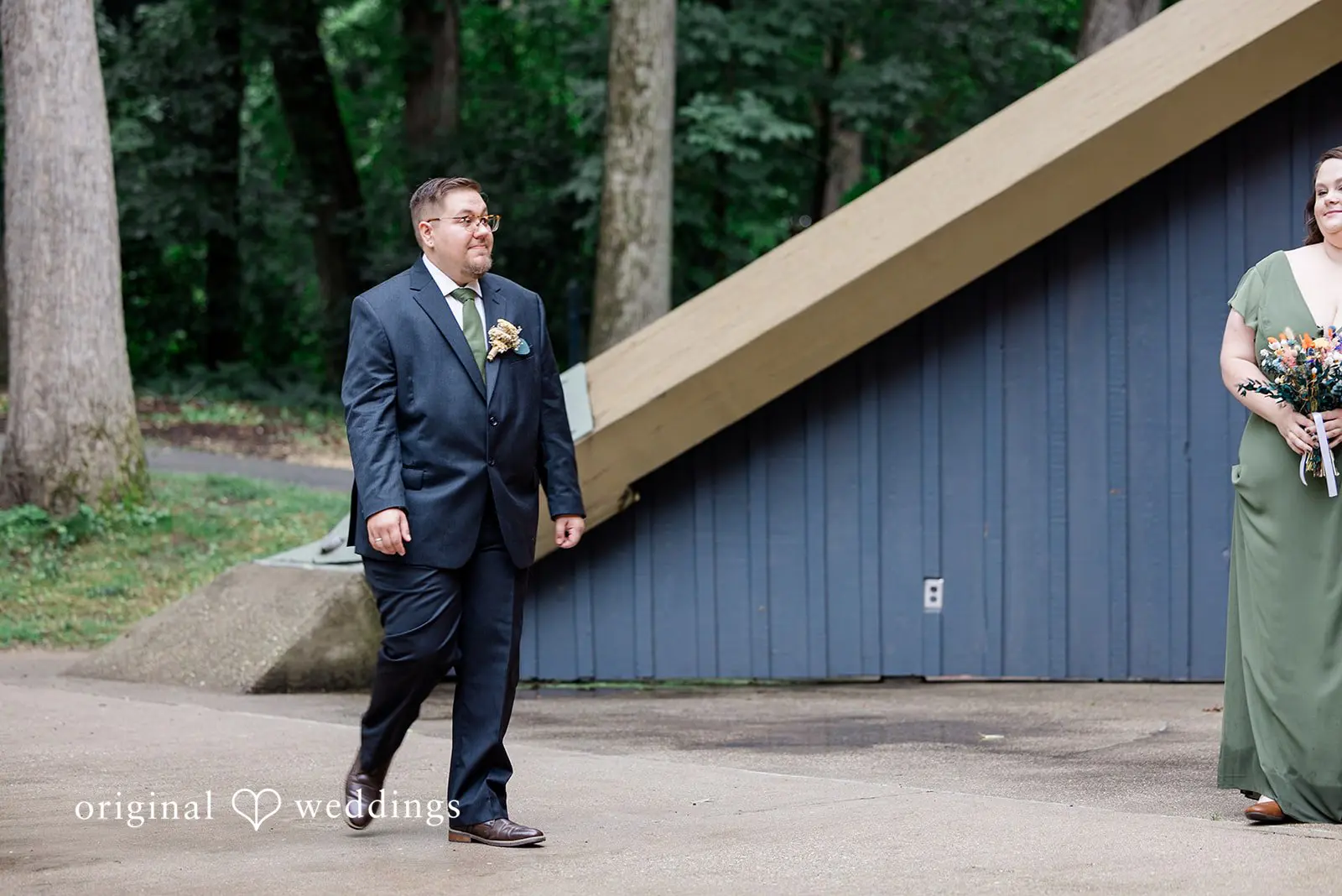 Kaitlyn + Ezra Rockford Museum Park Wedding // Kaitlyn & Ezra -