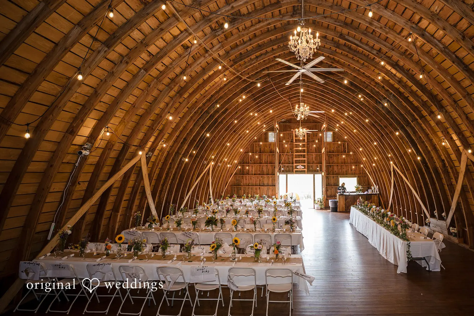Rustique Barn Wedding // Mariana & Alexey -