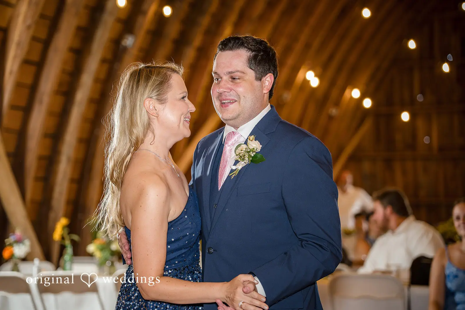 Rustique Barn Wedding // Mariana & Alexey -
