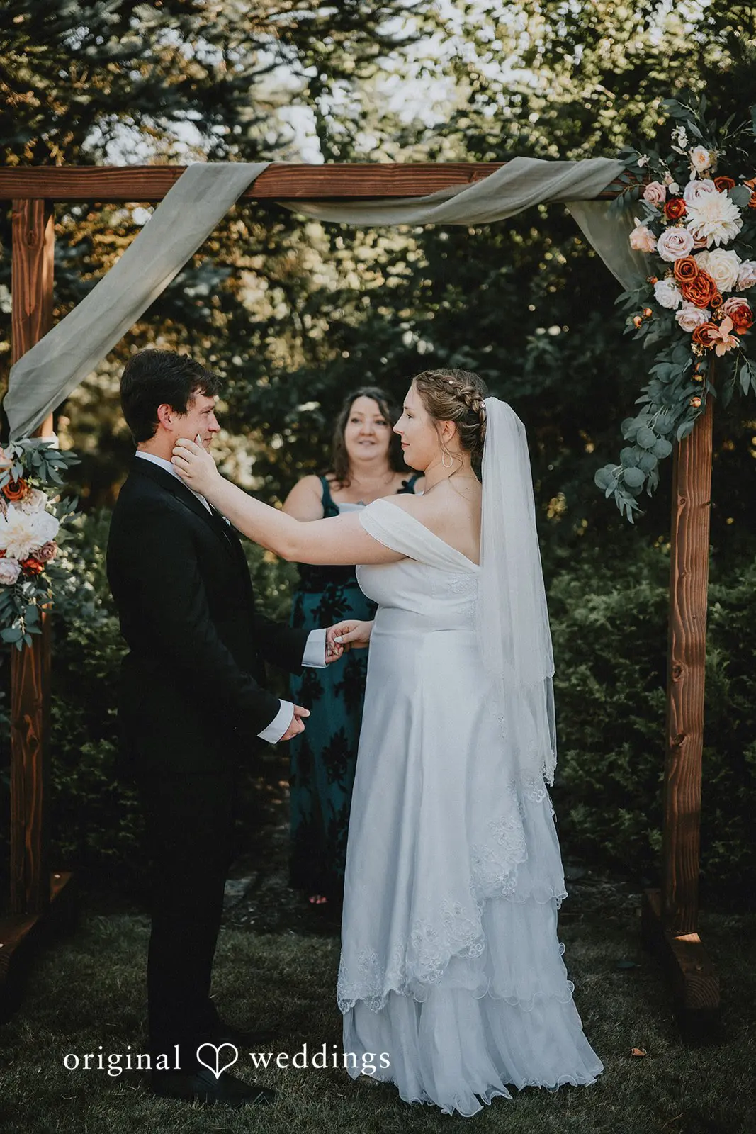Graham + Ashlyn Rusty Barn Estates Wedding // Graham & Ashlyn -