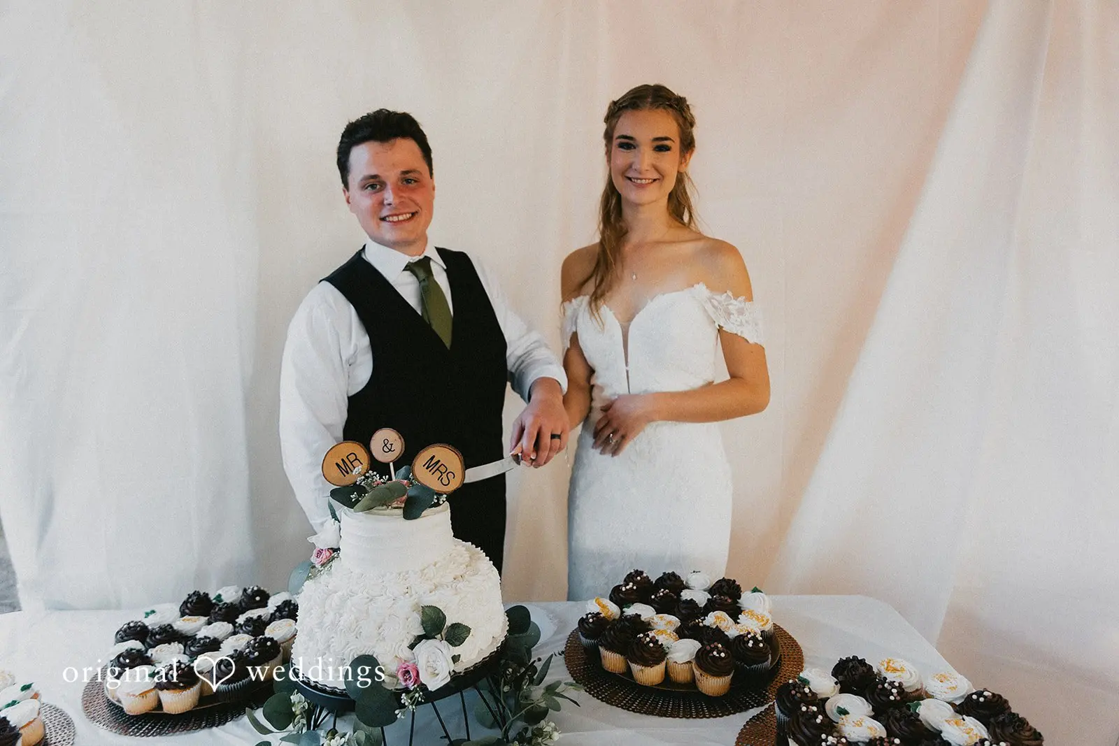 Sarah + Caleb Salem Realife Church Wedding // Sarah & Caleb -