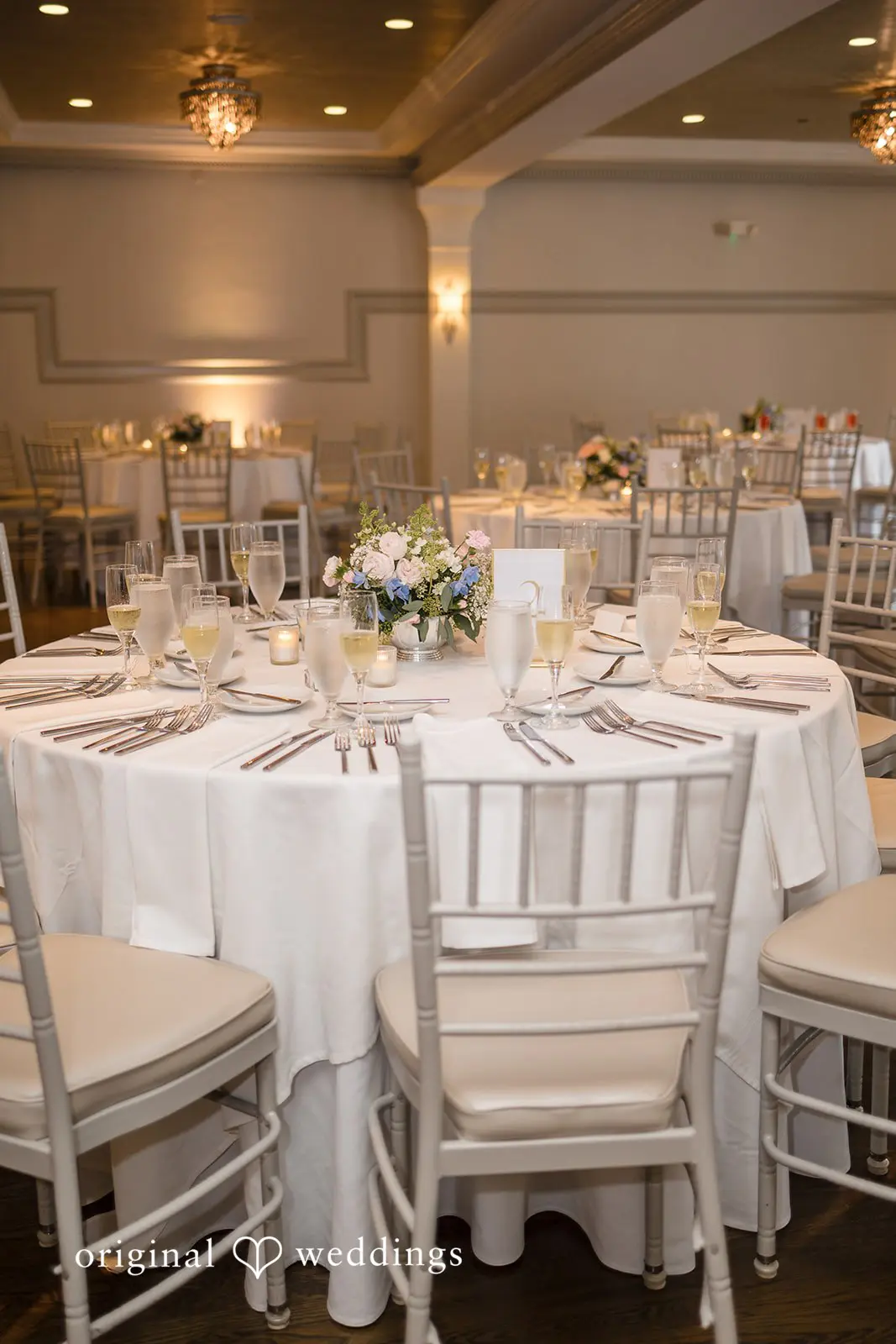 Julie + Tyler Saphire Estate Wedding // Julie & Tyler -
