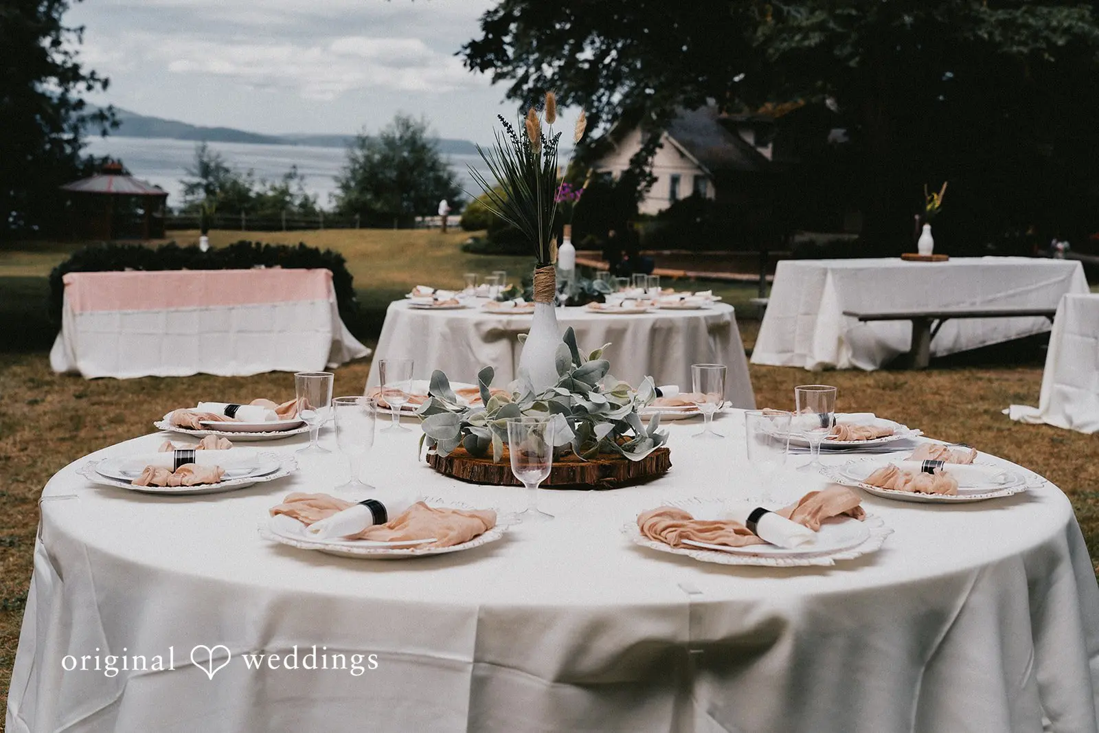 Sanskriti + Miles Scenic Beach Park Wedding // Sanskriti & Miles -
