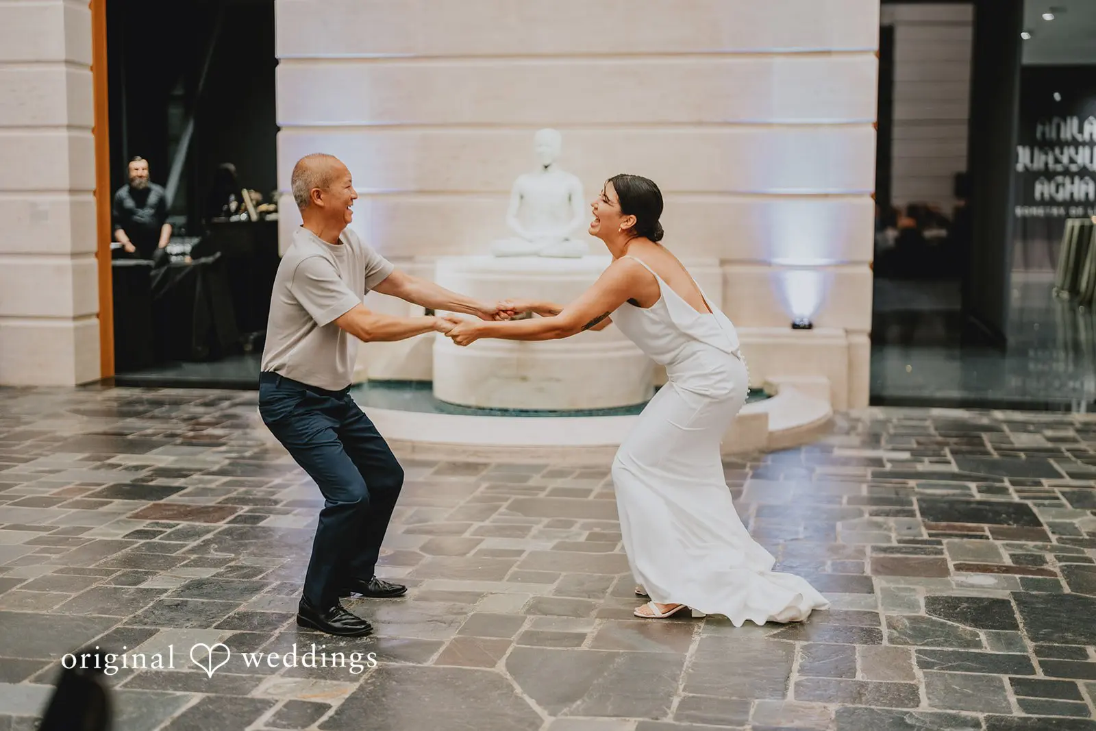 Jackie + Phoenix Seattle Asian Art Museum Wedding // Phoenix & Jackie -