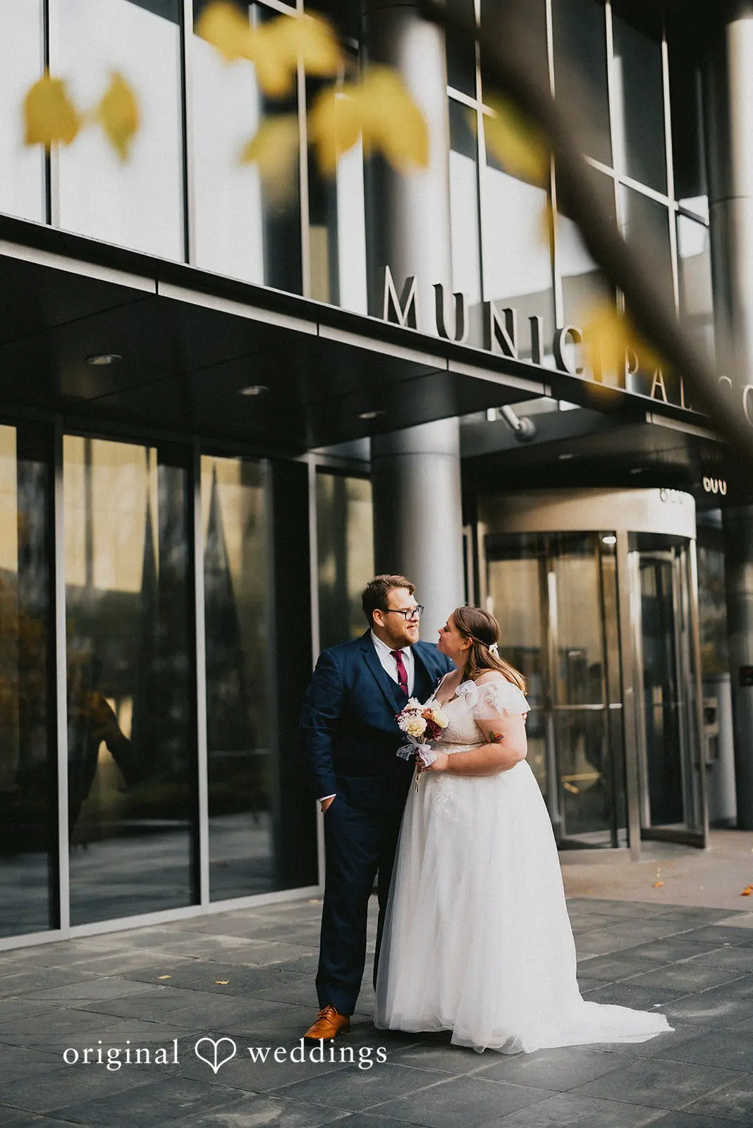 Seattle Municipal Courthouse Wedding // Arjuna & Shaely -