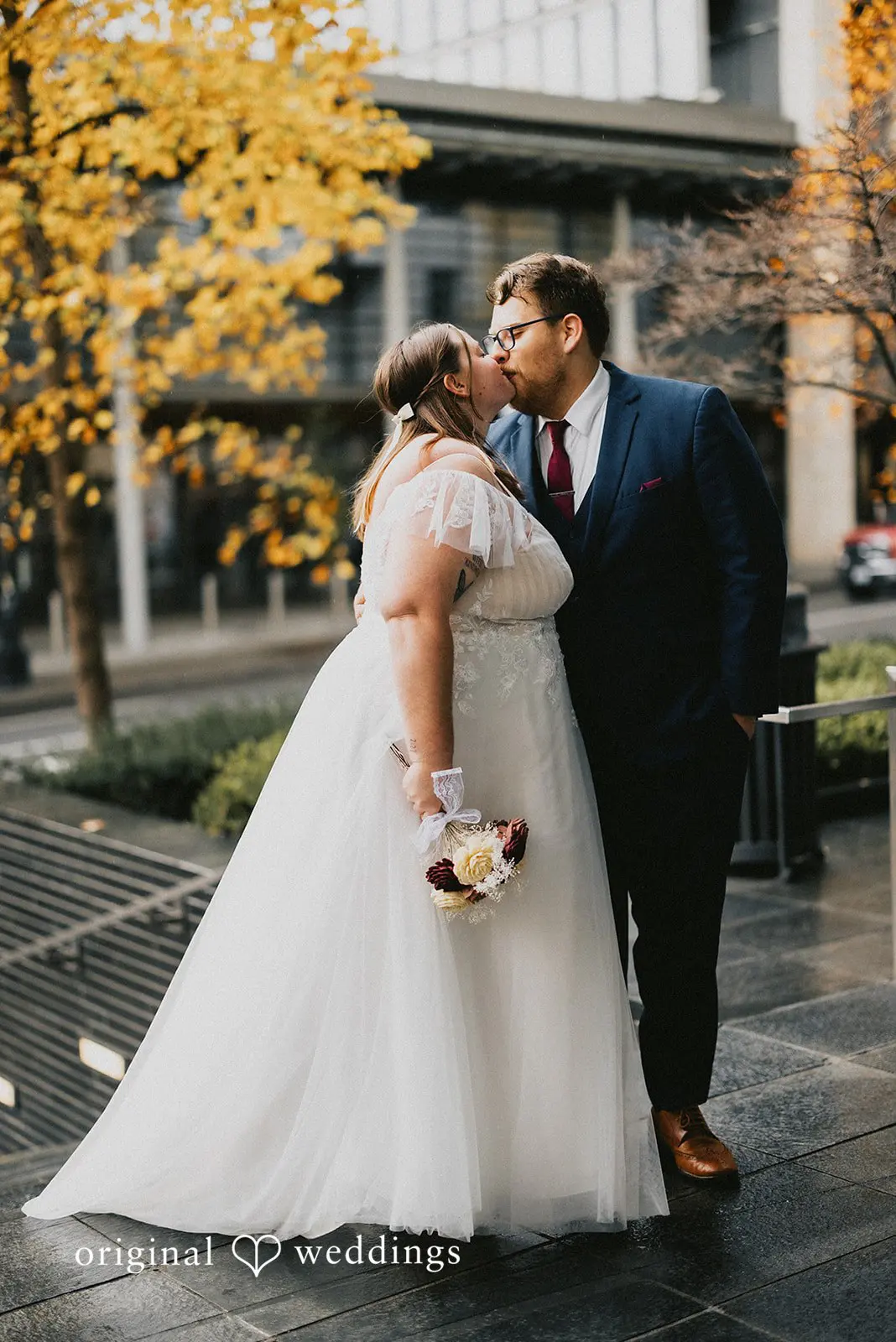 Seattle Municipal Courthouse Wedding // Arjuna & Shaely -