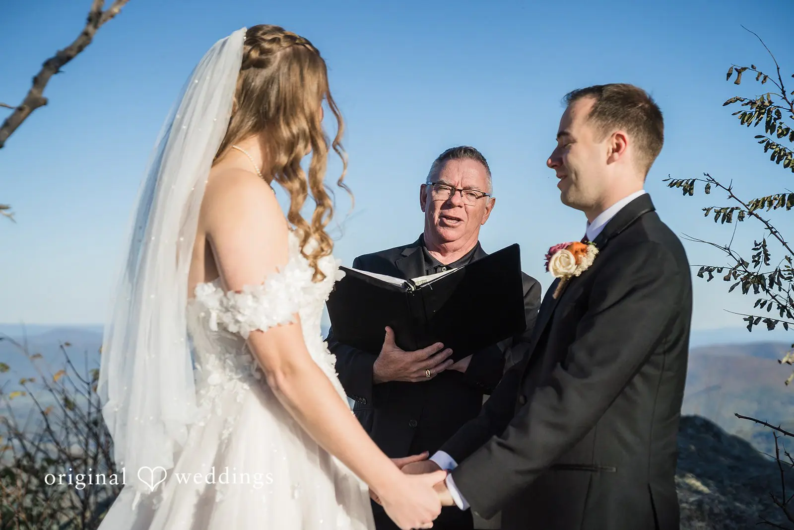 John + Jesse Shenandoah NP Jewell Hollow Overlook Wedding // John & Jesse -