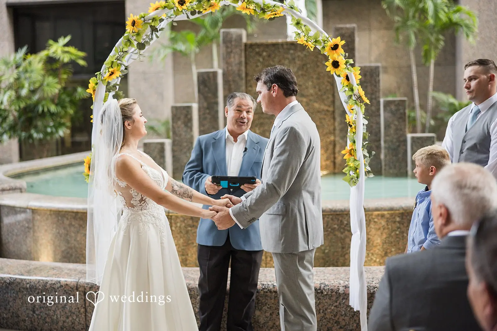Centre Club Tampa Wedding // Levi & Kristin -