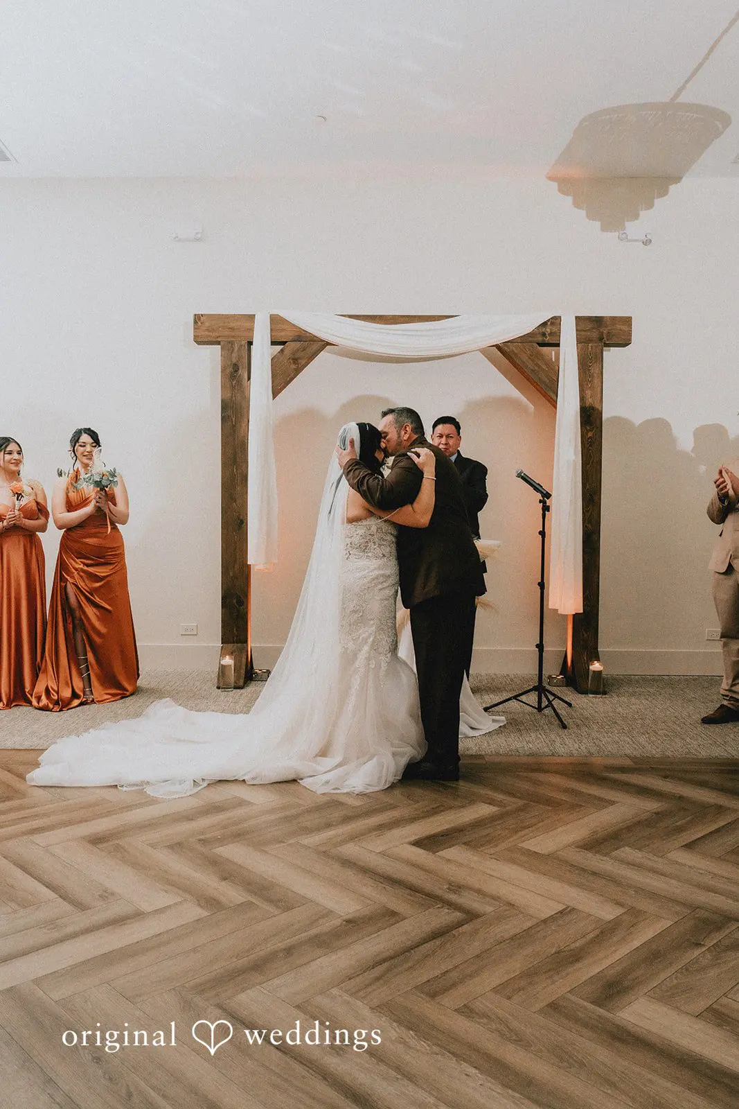 Jessica + Kevin Signature Barn Banquet Hall Wedding // Jessica & Kevin -