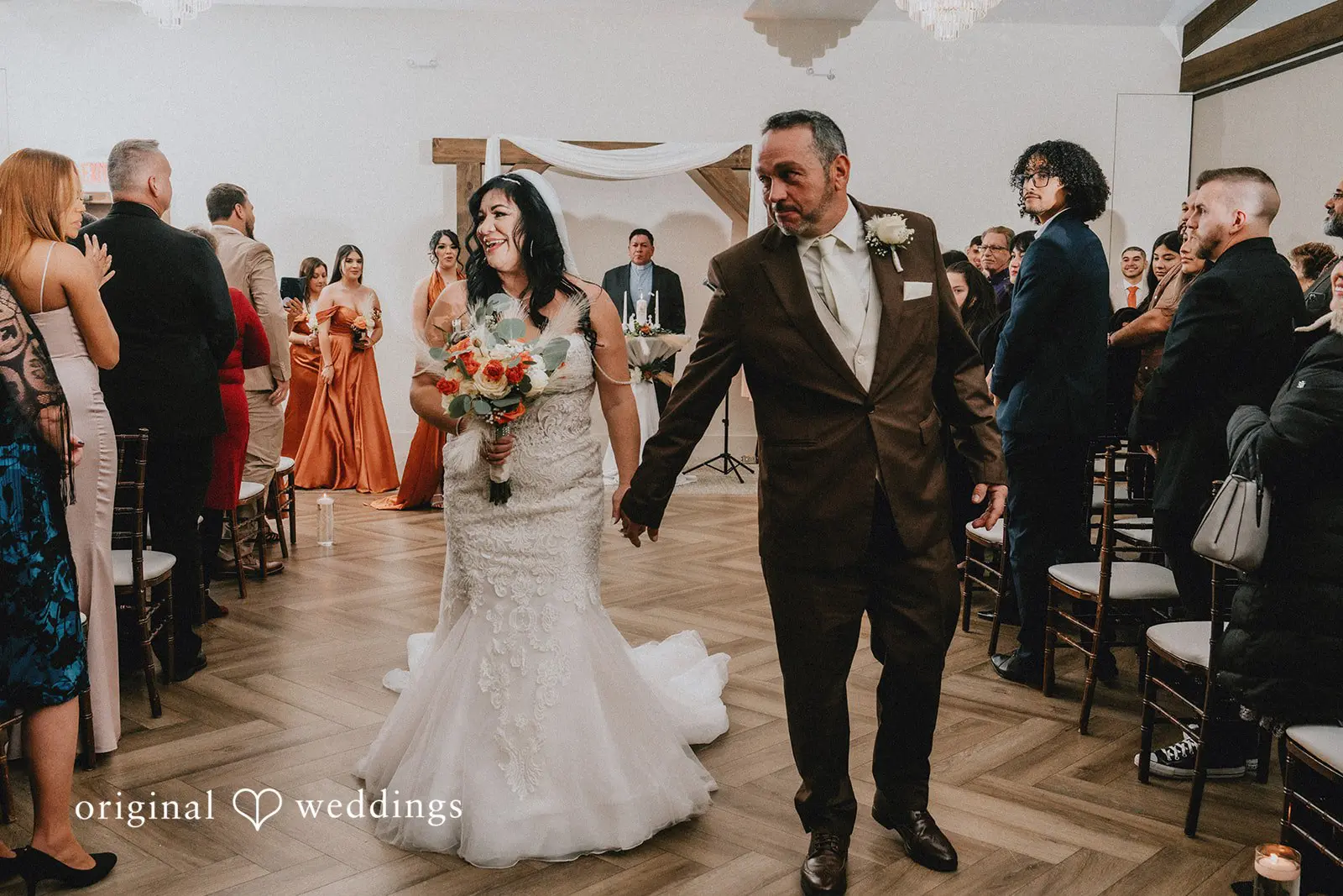 Jessica + Kevin Signature Barn Banquet Hall Wedding // Jessica & Kevin -