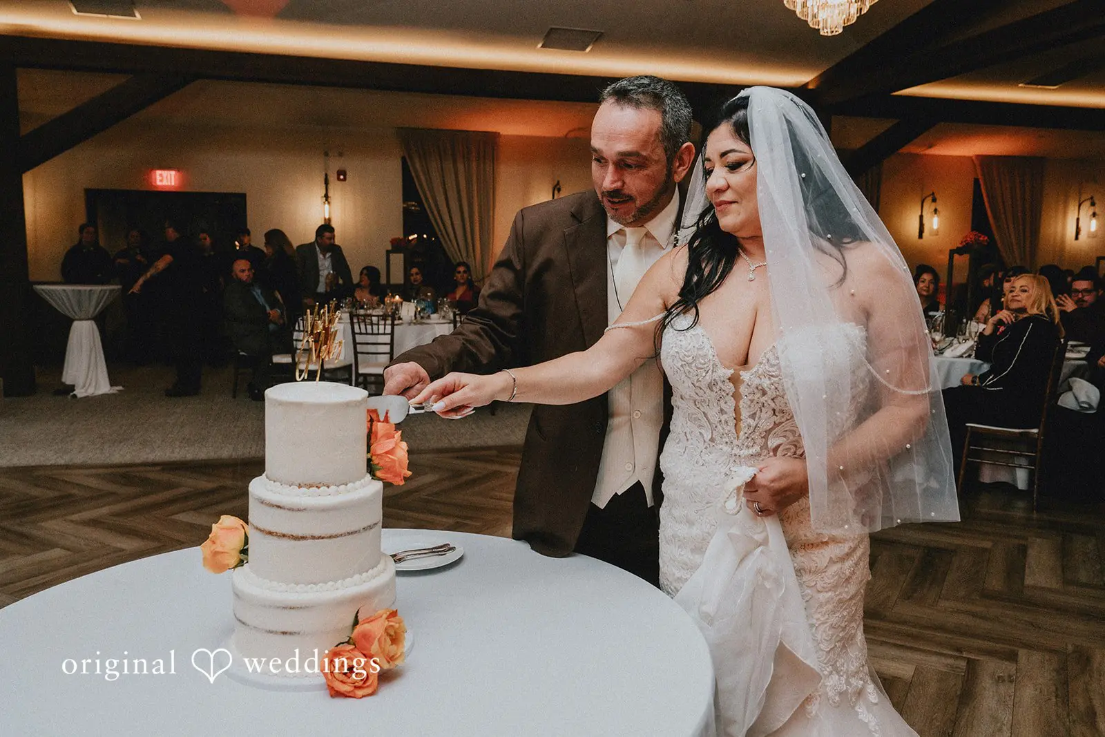 Jessica + Kevin Signature Barn Banquet Hall Wedding // Jessica & Kevin -