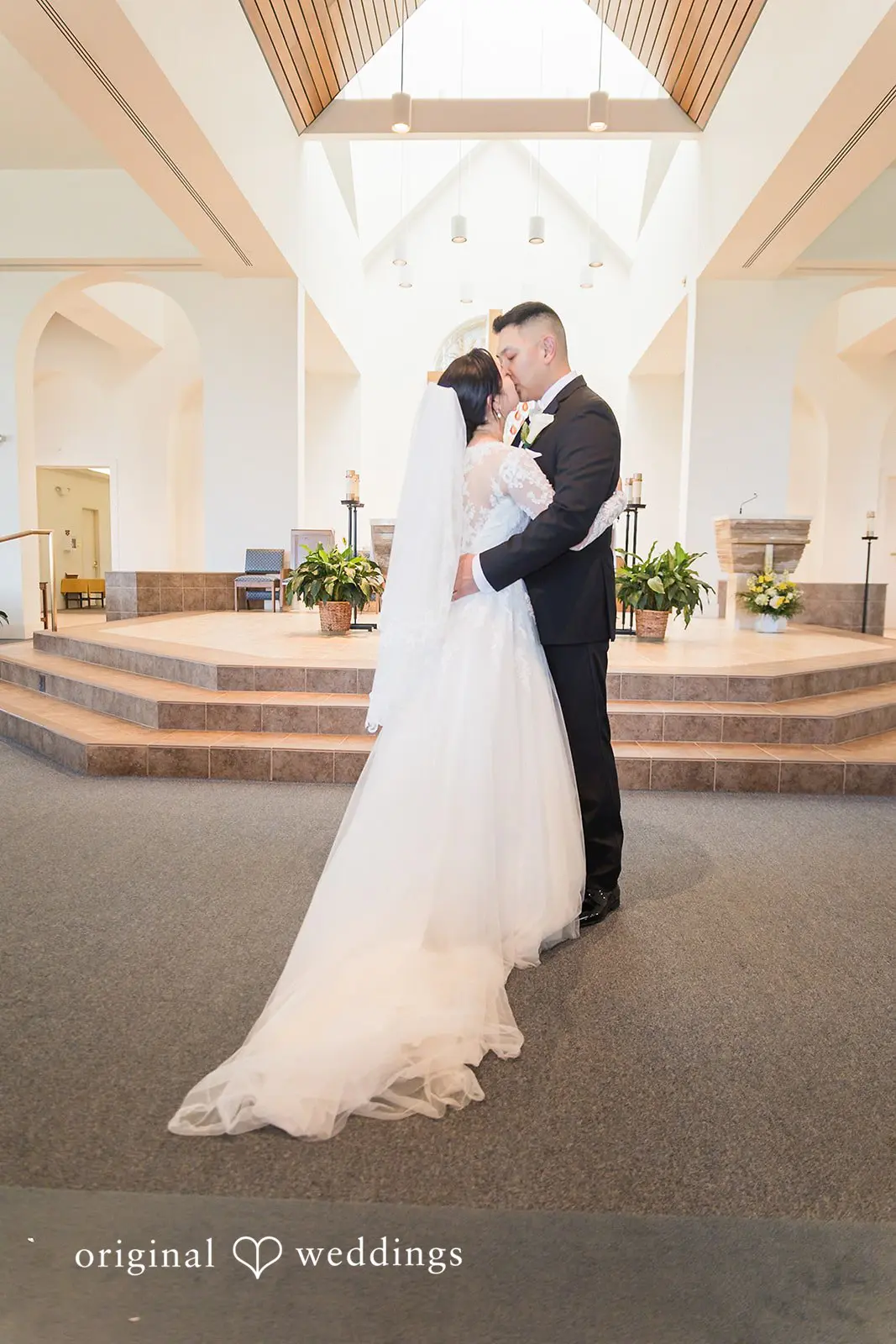 Elizabeth + Michael Silo Falls Wedding // Elizabeth & Michael -