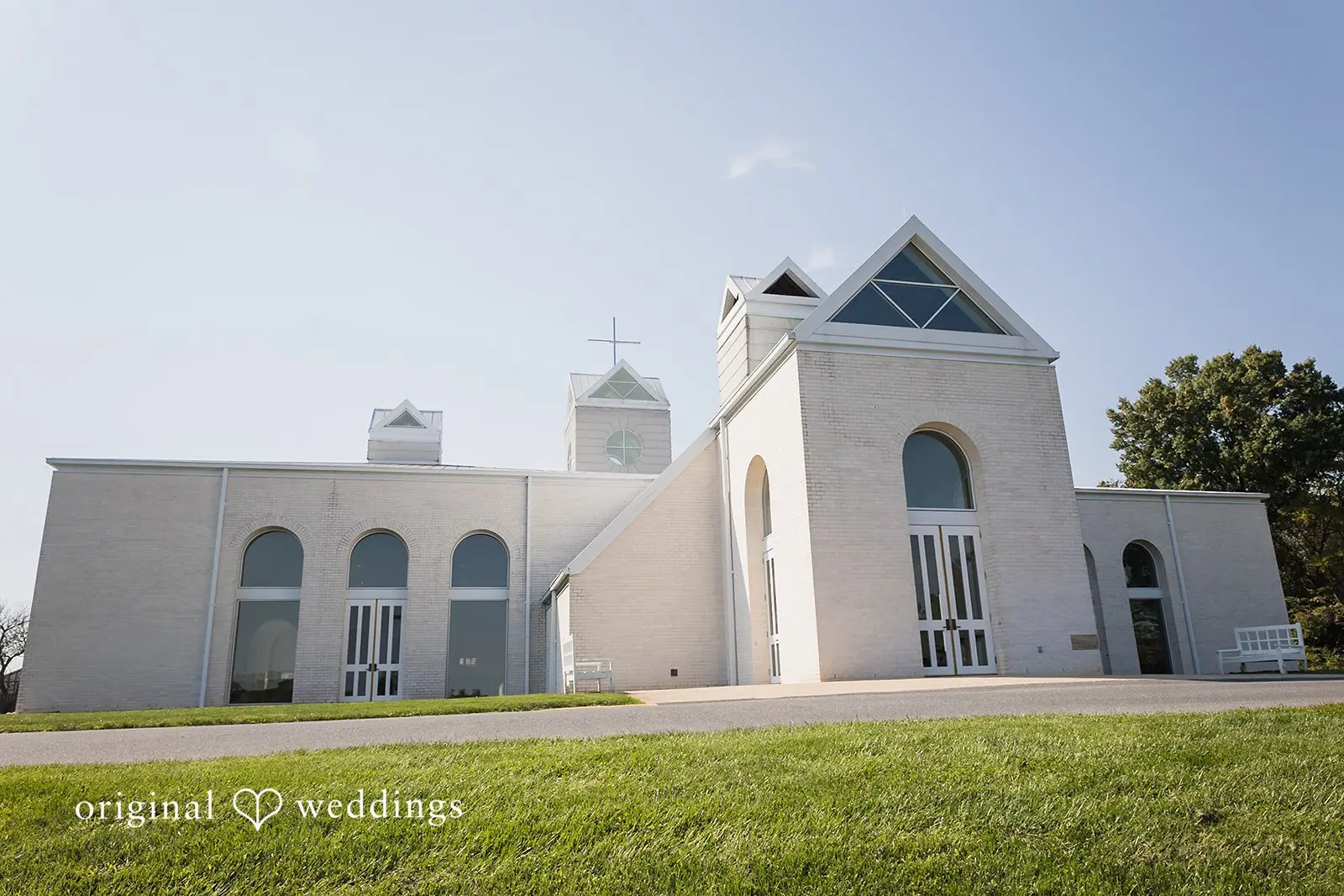Elizabeth + Michael Silo Falls Wedding // Elizabeth & Michael -