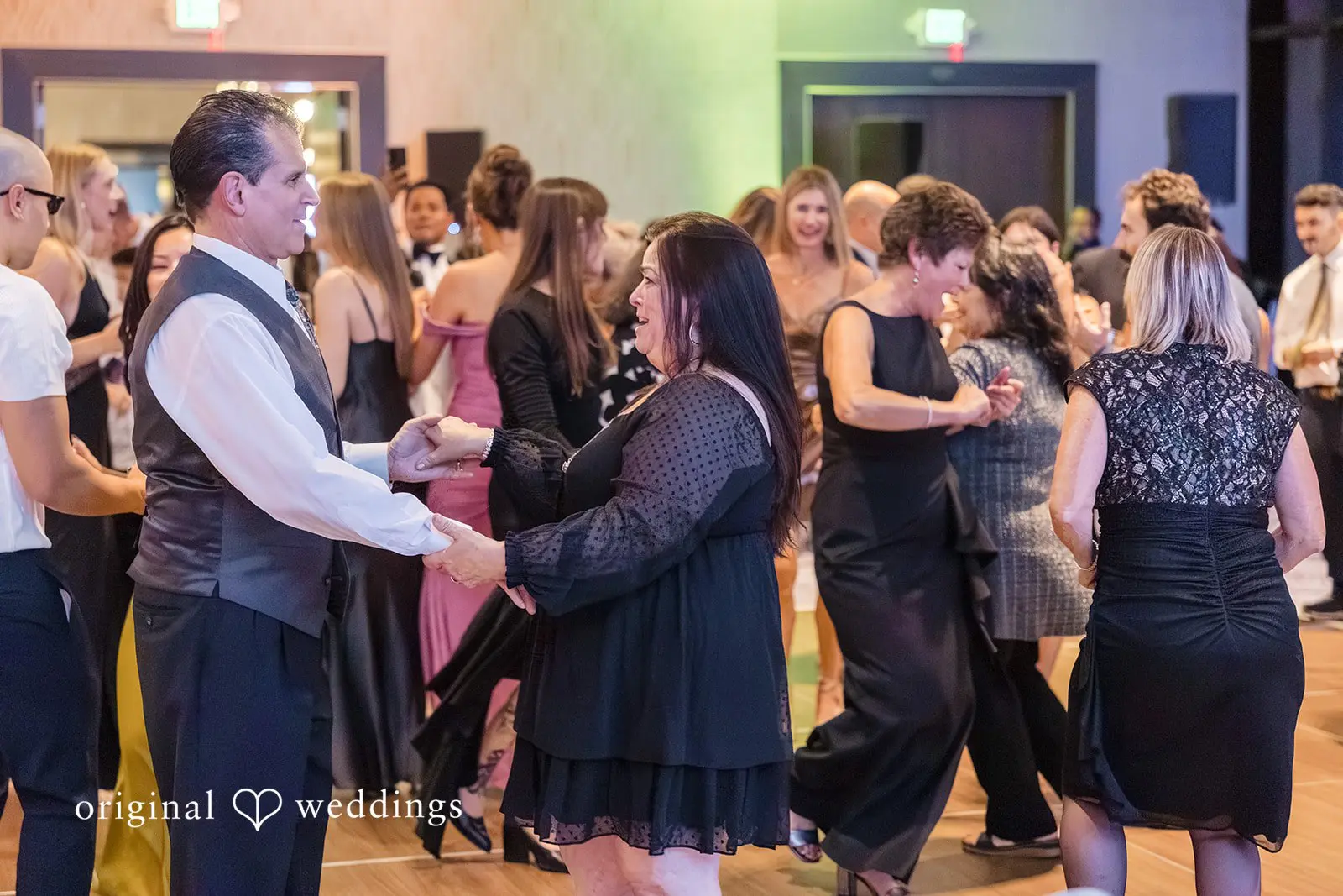 Kalena + Brendan Silver Cloud Point Ruston Wedding // Kalena & Brendan -
