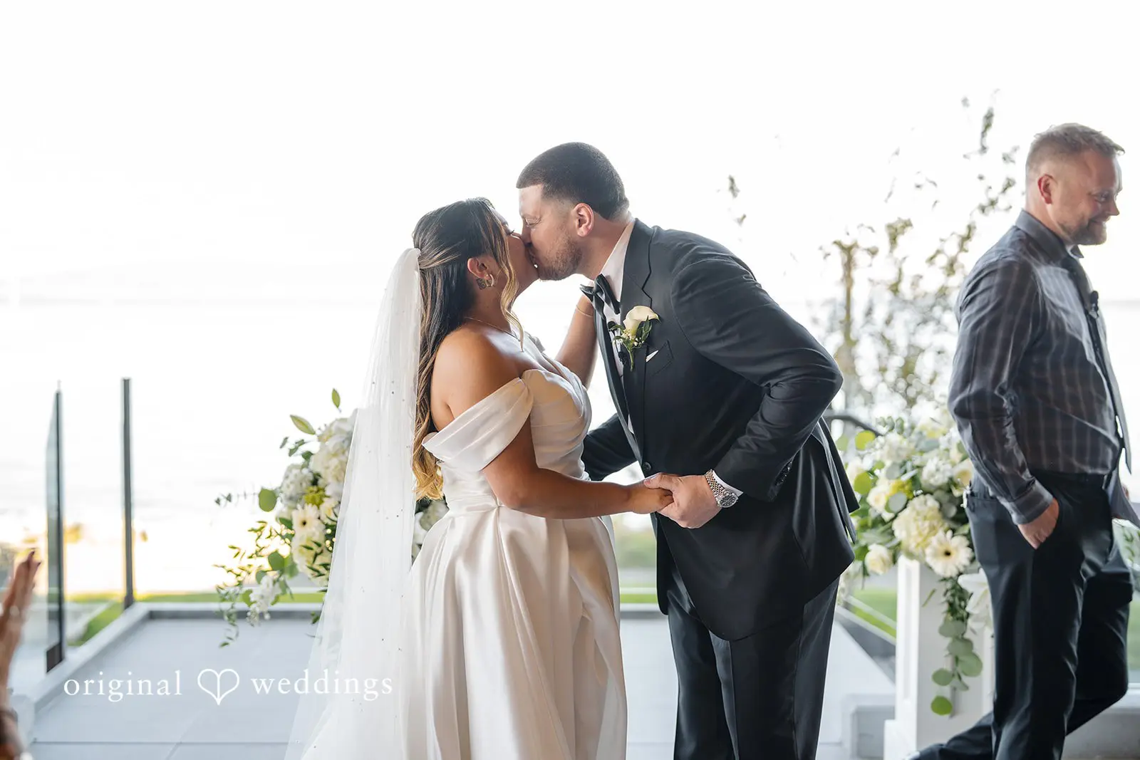 Kalena + Brendan Silver Cloud Point Ruston Wedding // Kalena & Brendan -