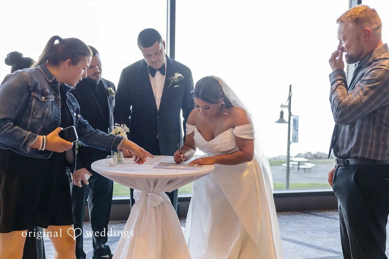 Kalena + Brendan Silver Cloud Point Ruston Wedding // Kalena & Brendan -