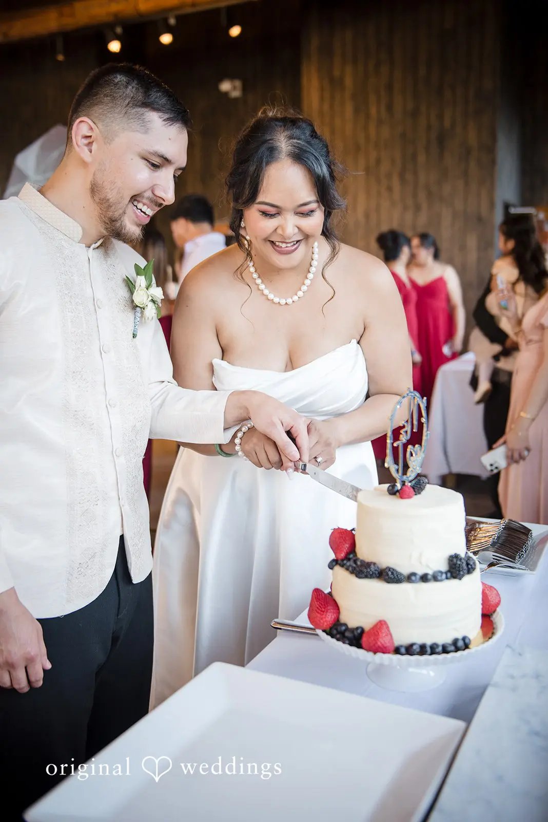 Nathasia + Travis Skamania Lodge Wedding // Nathasia & Travis -