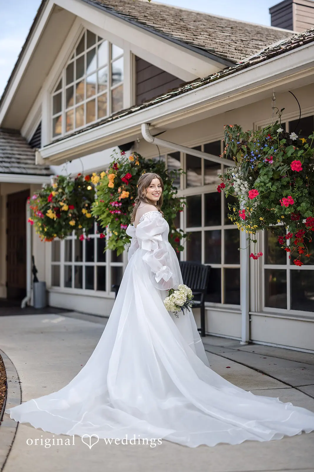 Lela + Michael Snoqualmie Falls Wedding // Lela & Michael -