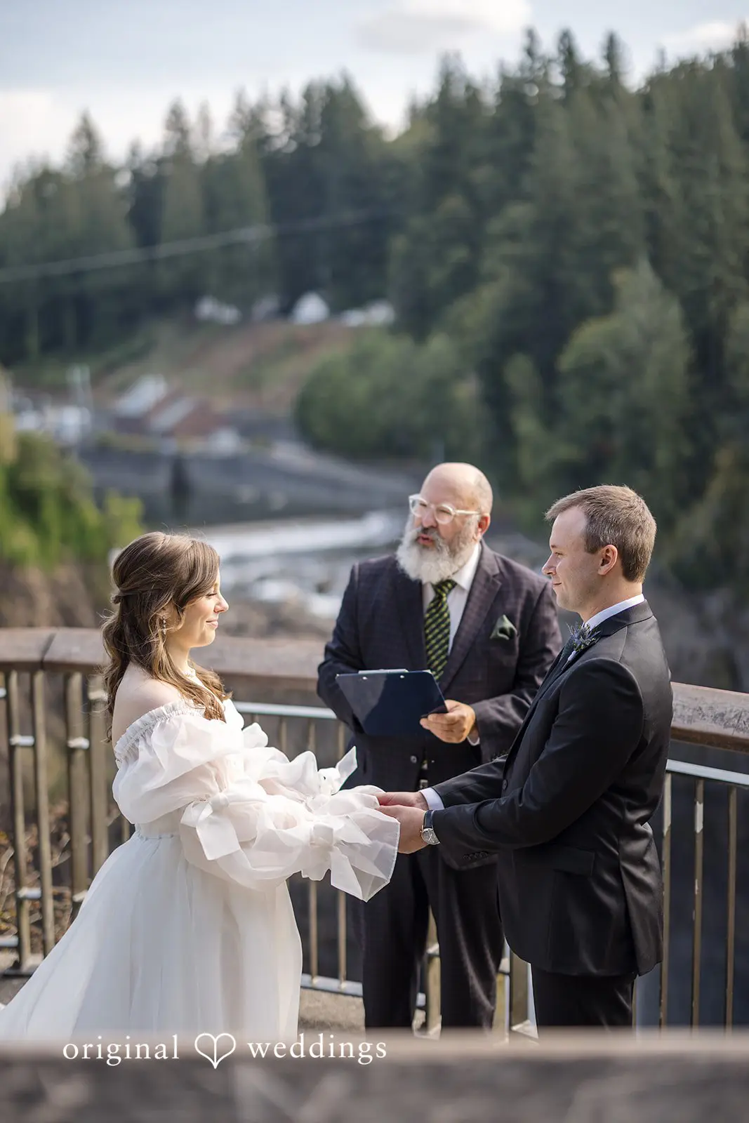 Lela + Michael Snoqualmie Falls Wedding // Lela & Michael -