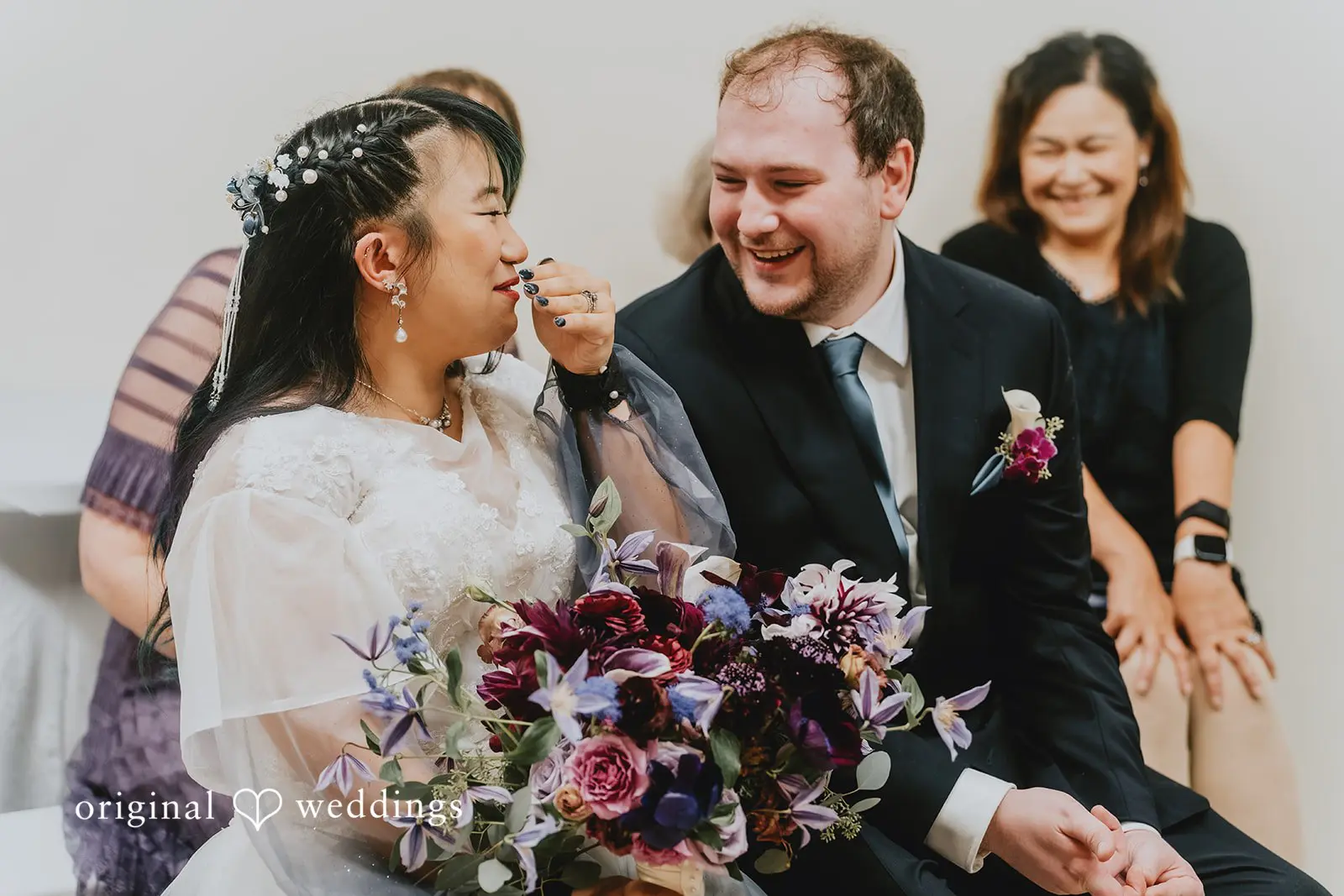 Corin + Gengyi Stone Zoo Wedding // Corin & Gengyi -