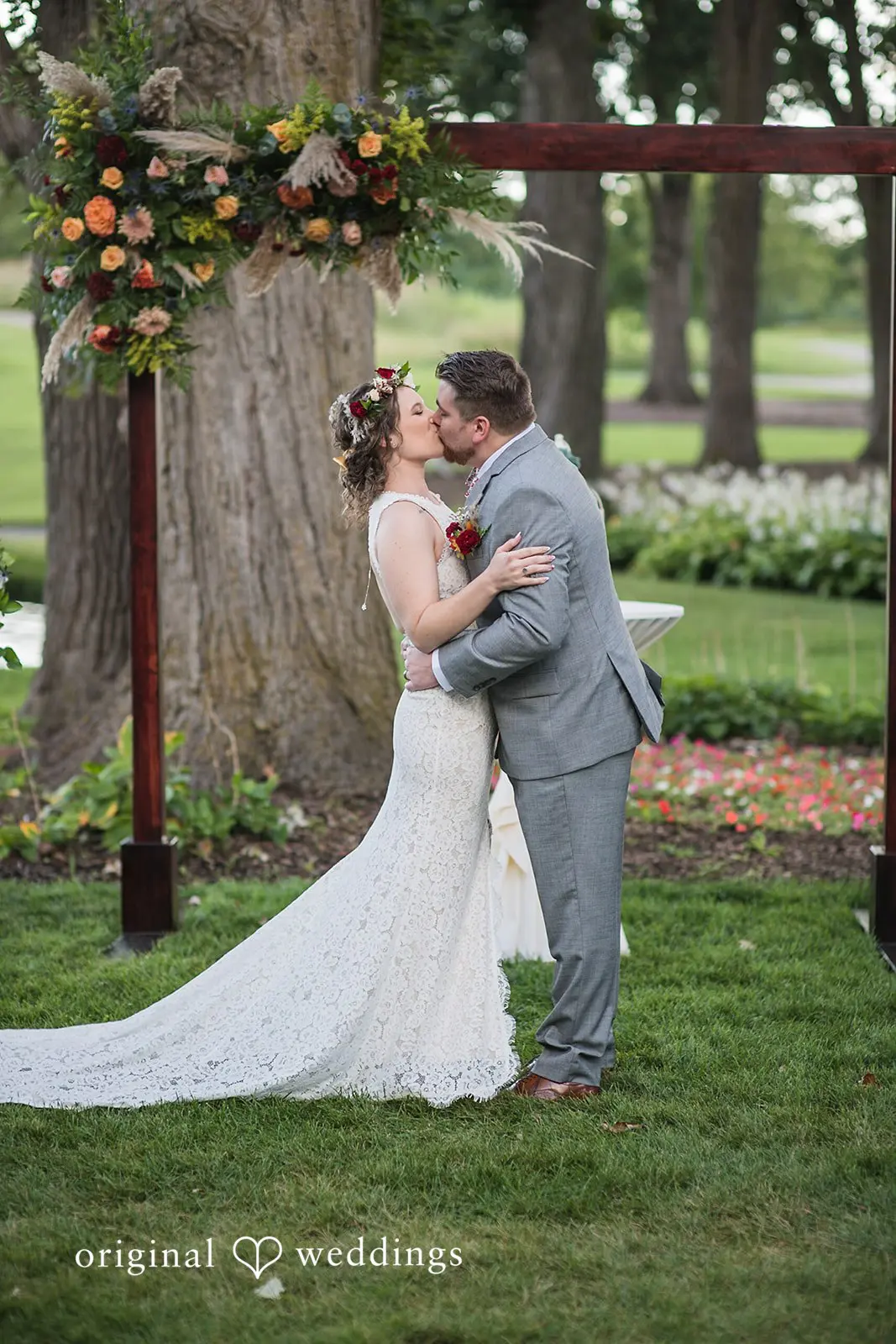 Cassidy + Nicholas Stonebridge Country Club Wedding // Cassidy & Nicholas -