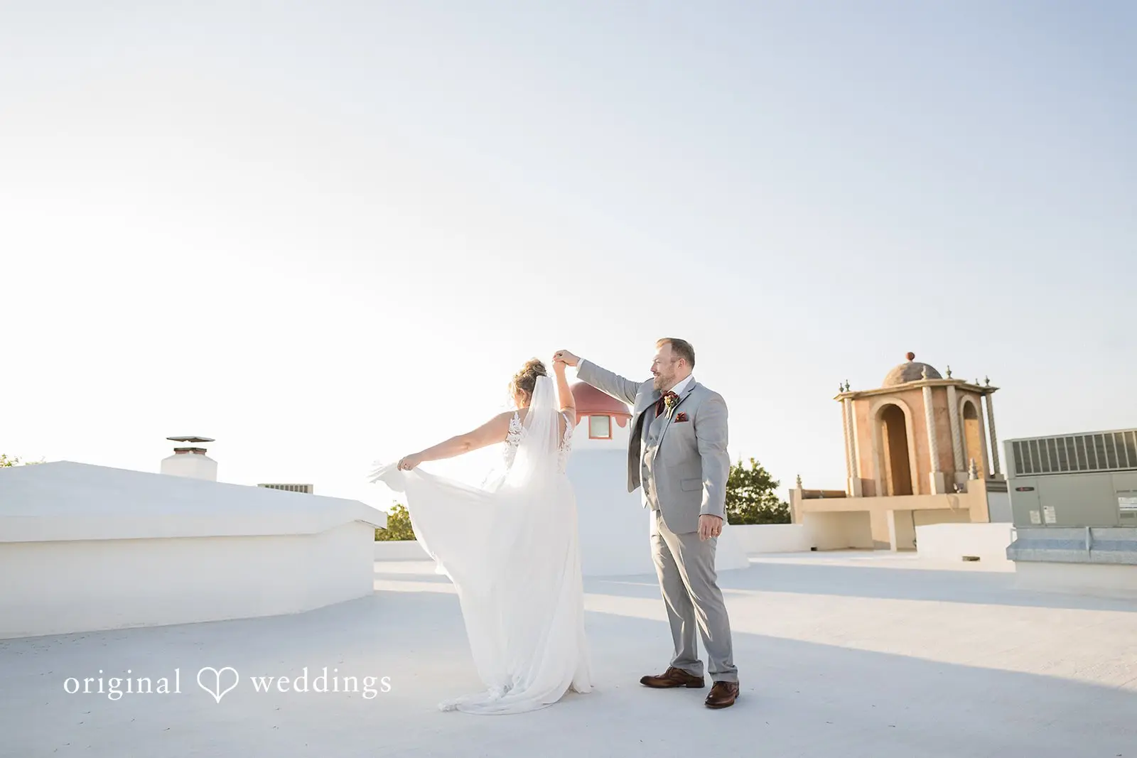 Amanda + Aaron Stoney Ridge Villa Wedding // Amanda & Aaron -