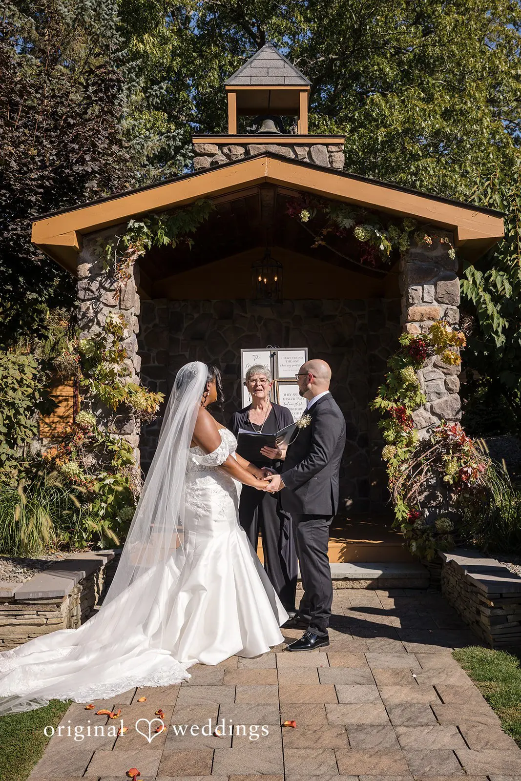 Taylor + James Stroudsmoor Wedding // Taylor & James -