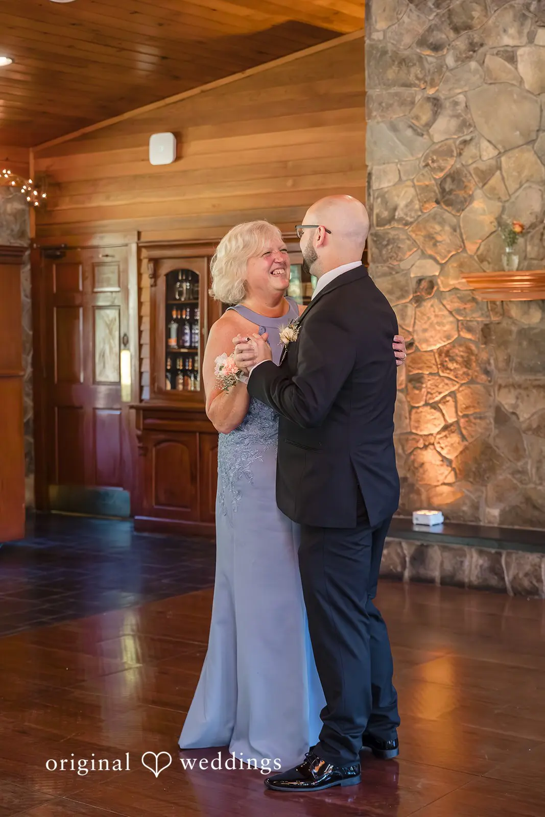 Taylor + James Stroudsmoor Wedding // Taylor & James -
