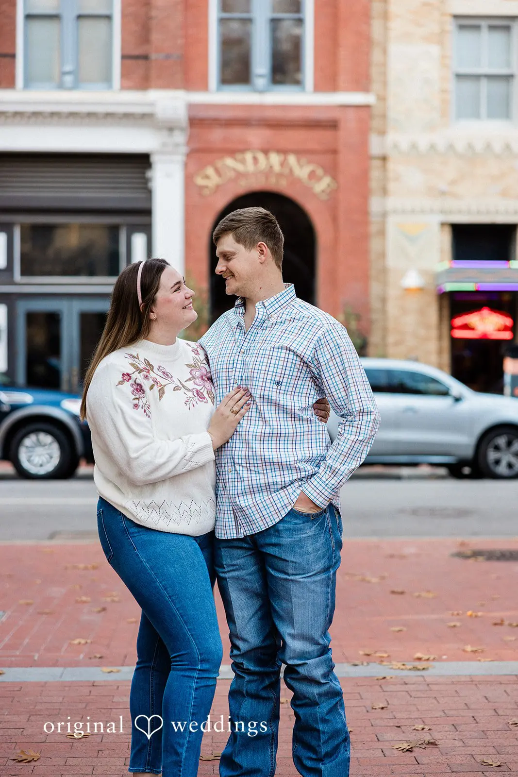 Riley + Lyndsay Sundance Square In Downtown Fort Worth Engagement // Riley & Lyndsay -