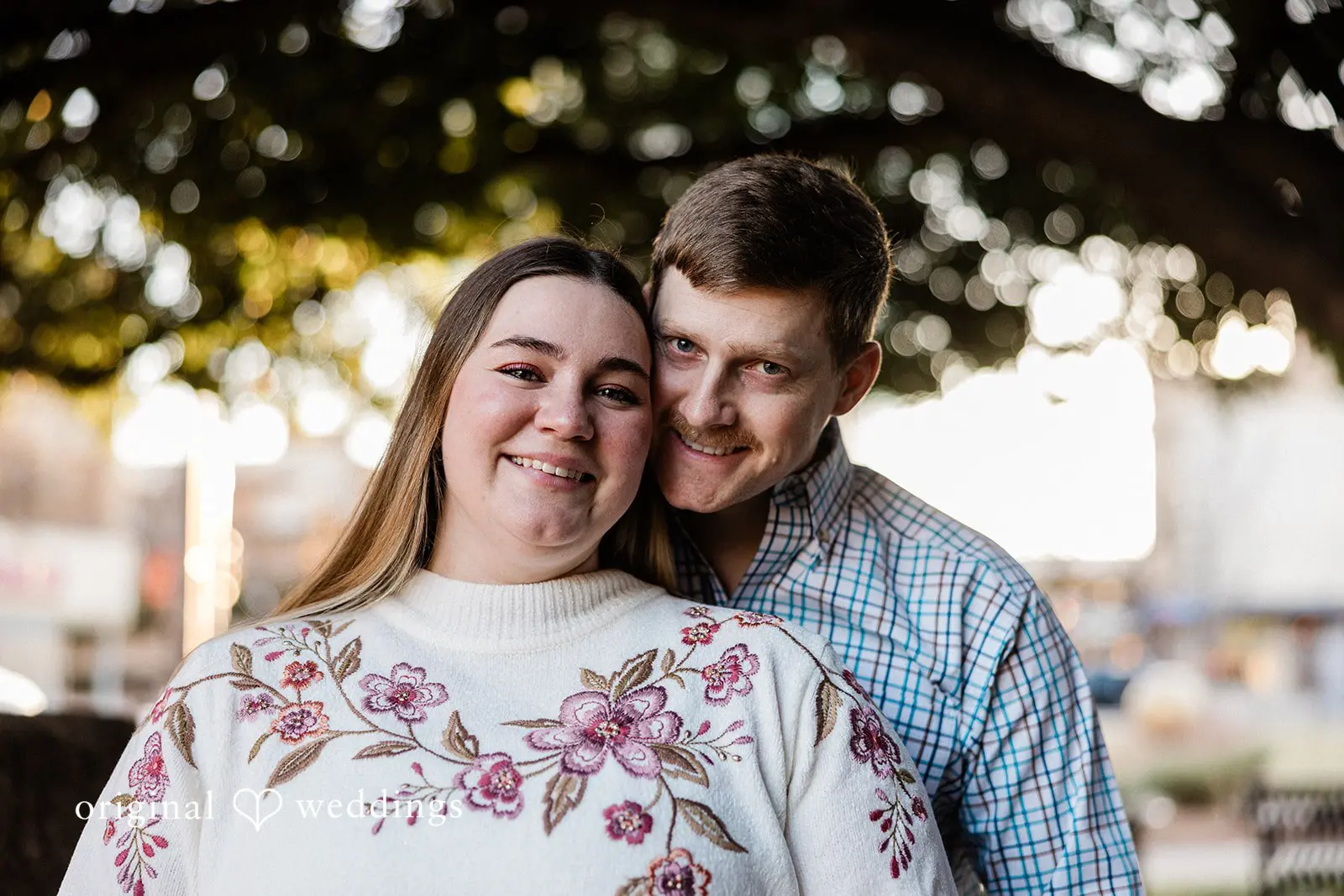 Riley + Lyndsay Sundance Square In Downtown Fort Worth Engagement // Riley & Lyndsay -