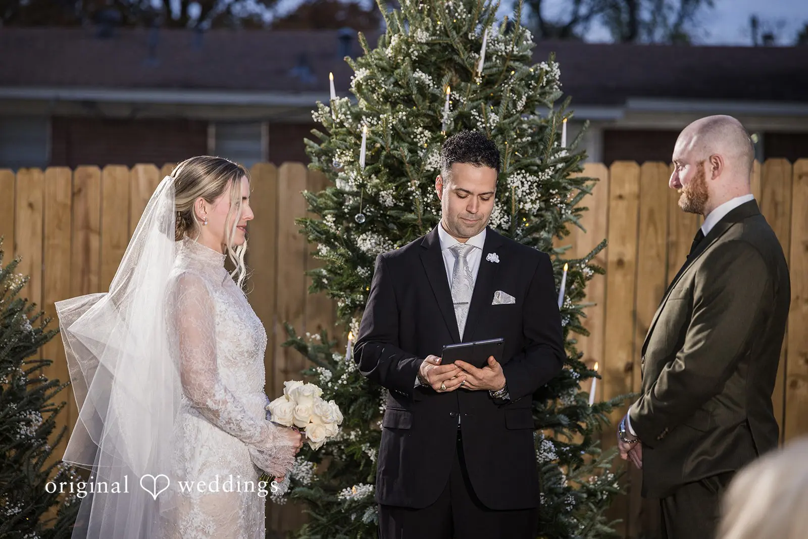 Texas Backyard Wedding // Laura & Matthew -