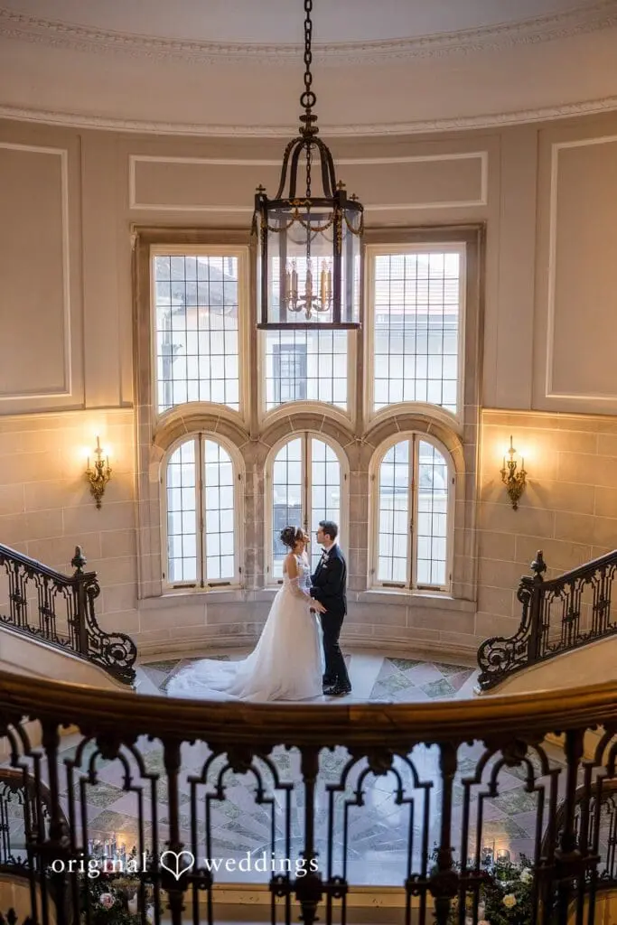 The Armour House Wedding // Samantha & James in Timeless Style -