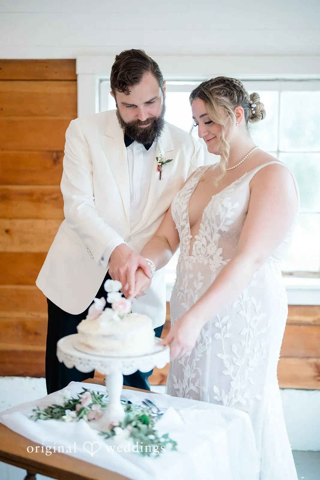 Erin + Christopher The Barn at Sunrise Ridge Wedding // Erin & Christopher -