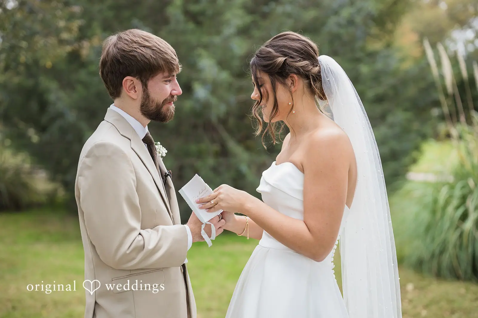 Jared + Brooke The Brooks at Weatherford Wedding // Jared & Brooke -