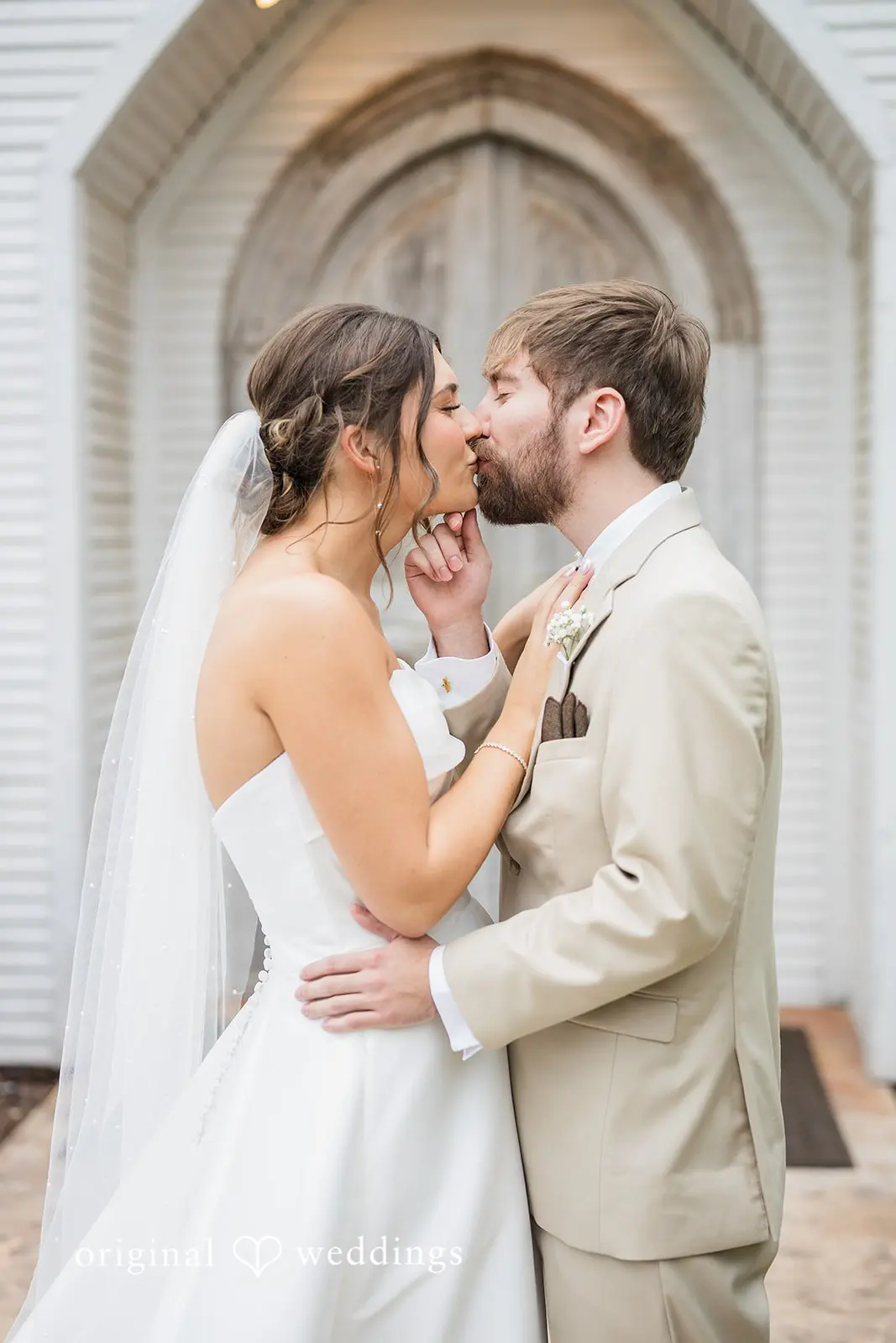 Jared + Brooke The Brooks at Weatherford Wedding // Jared & Brooke -