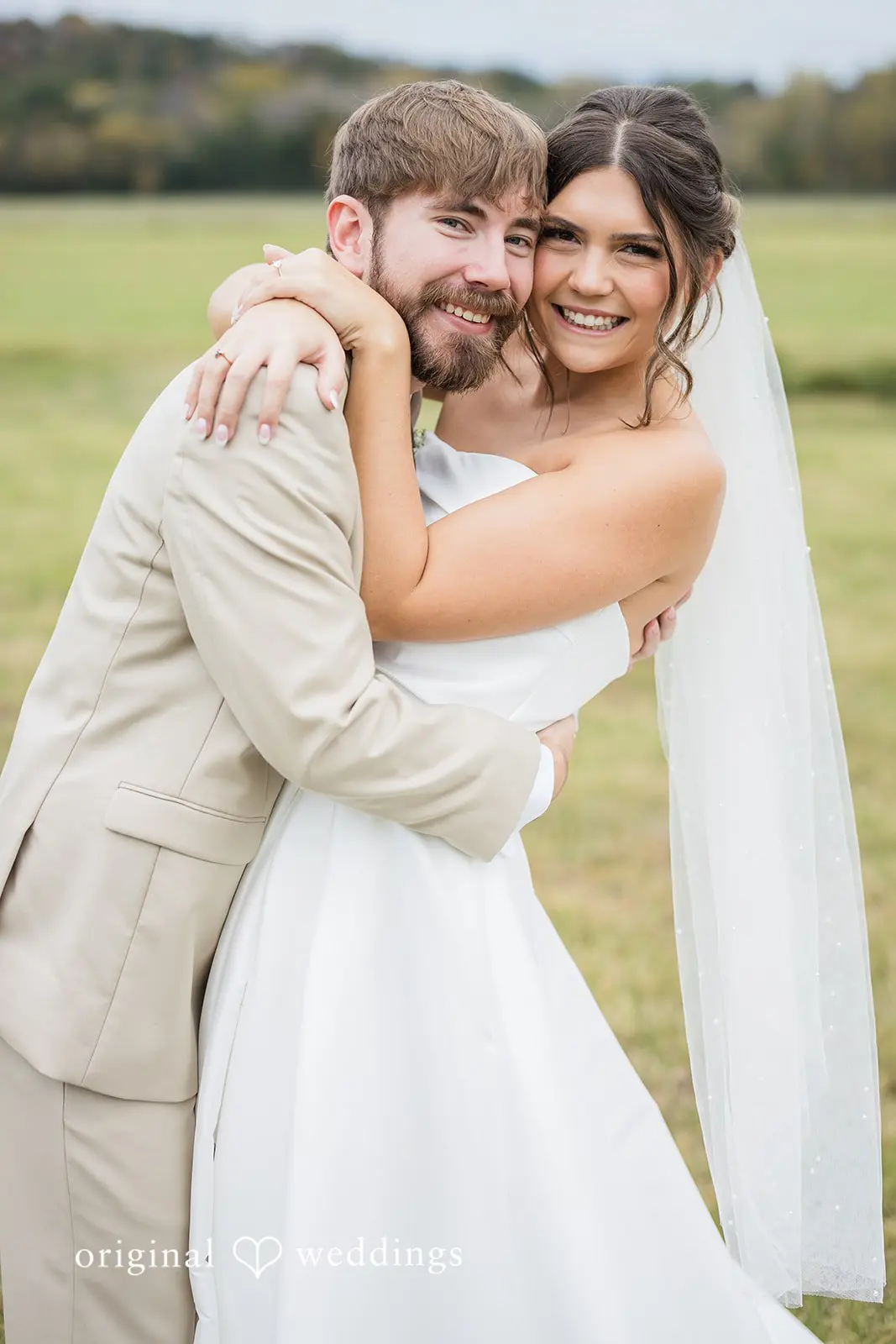 Jared + Brooke The Brooks at Weatherford Wedding // Jared & Brooke -