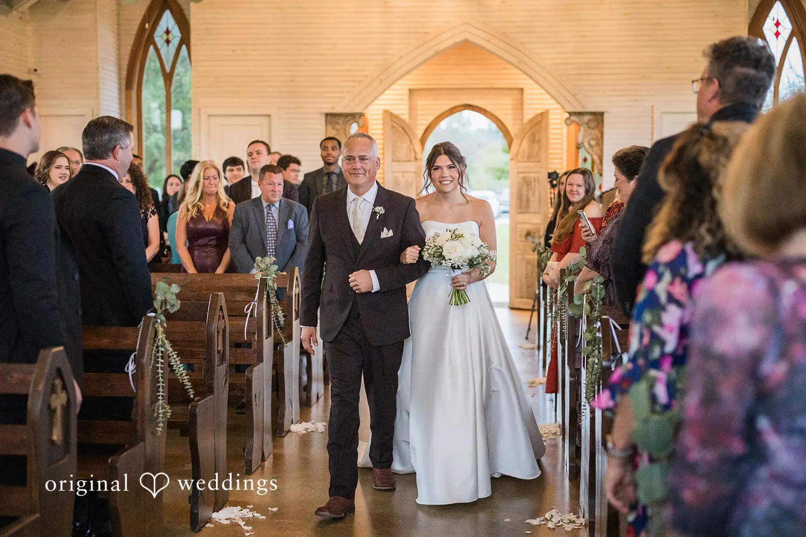 Jared + Brooke The Brooks at Weatherford Wedding // Jared & Brooke -