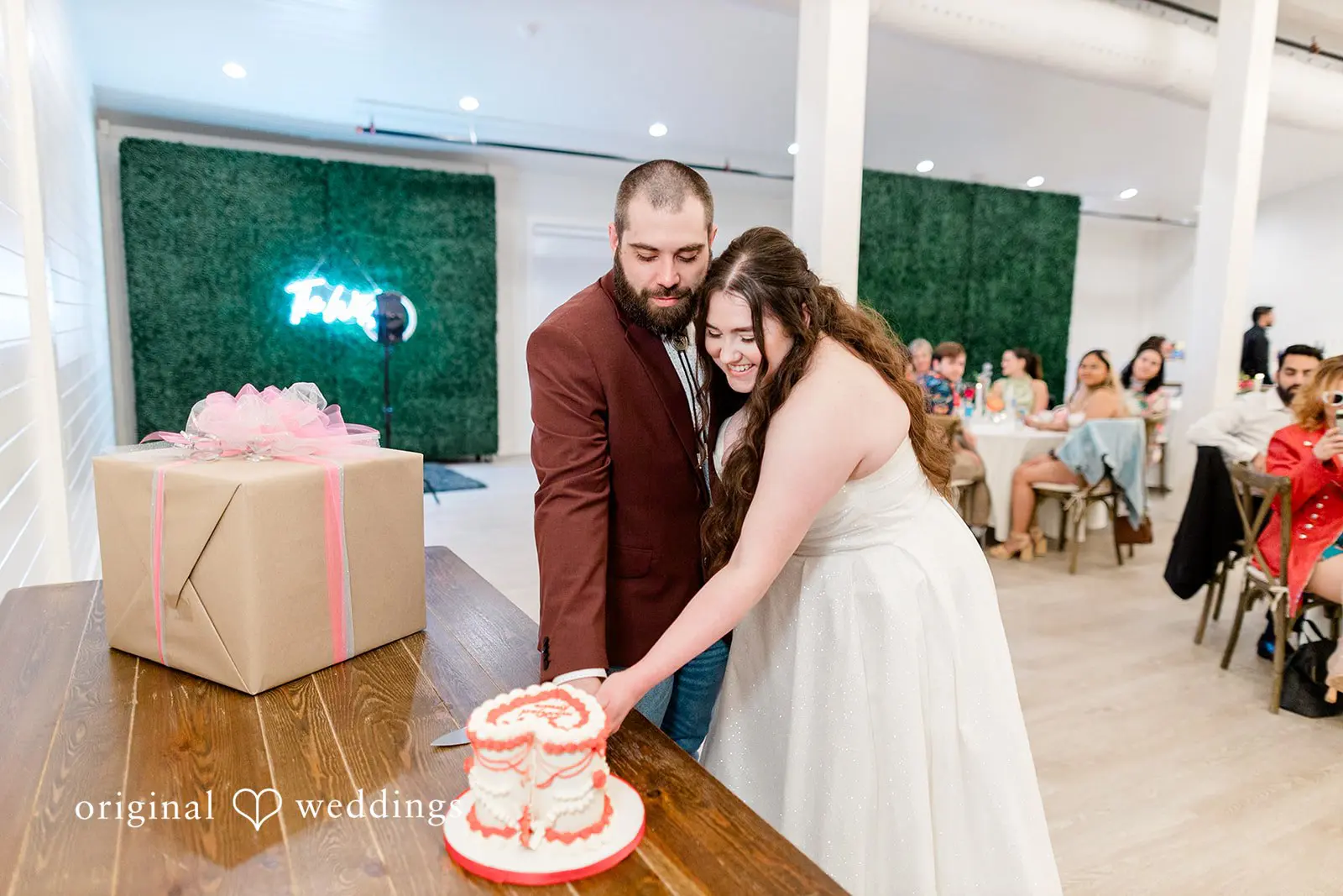 Jillian + Darrell The Cinnamon Barn Wedding // Jillian & Darrell -