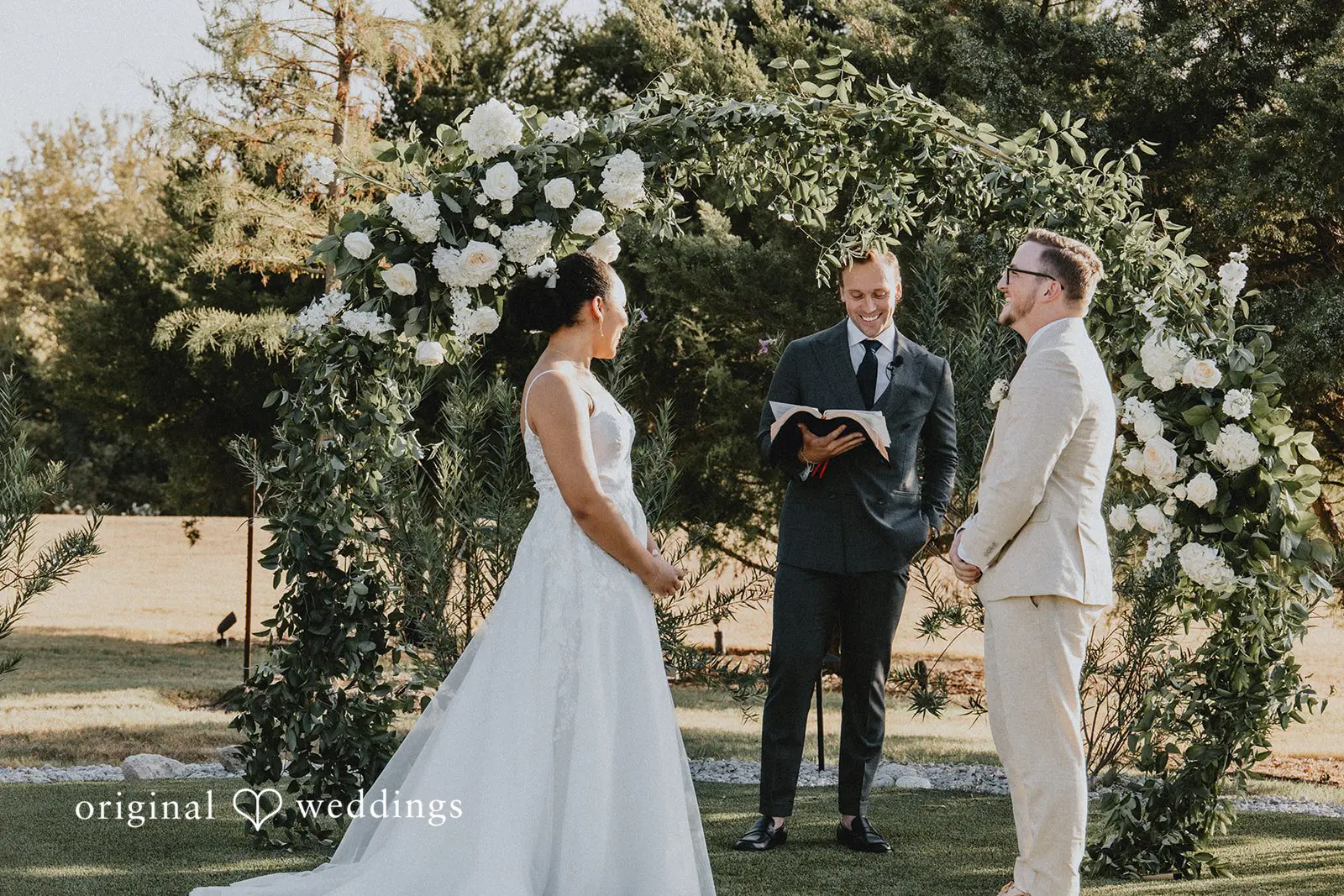 Kaleb + Kiera The Cinnamon Barn Wedding // Kiera & Kaleb -