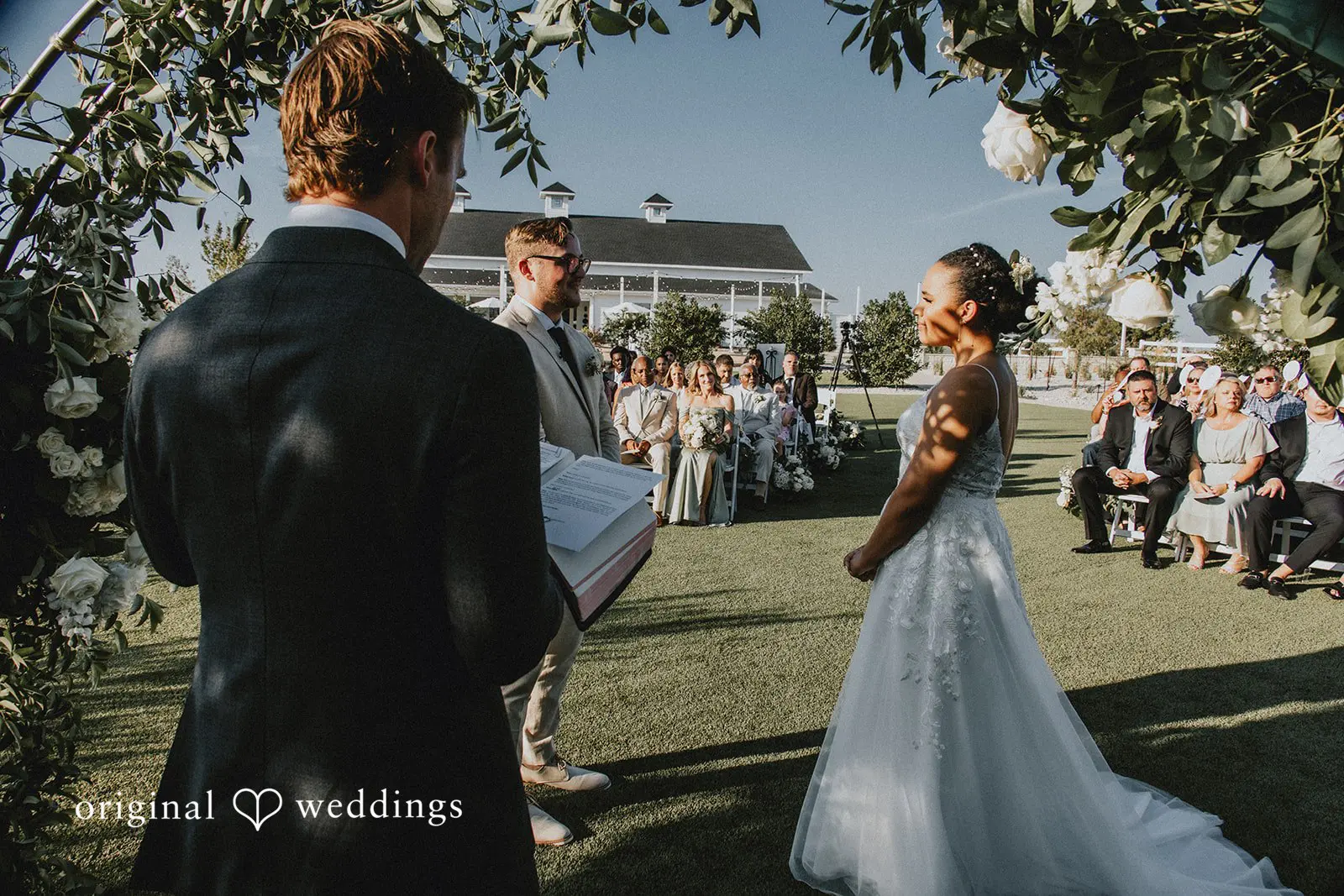 Kaleb + Kiera The Cinnamon Barn Wedding // Kiera & Kaleb -