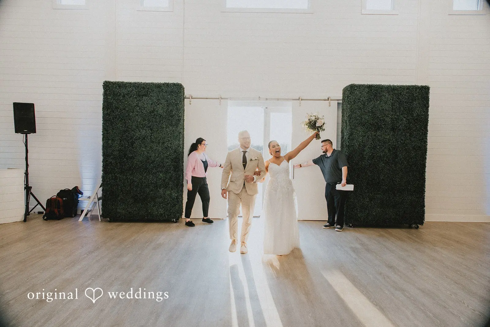 Kaleb + Kiera The Cinnamon Barn Wedding // Kiera & Kaleb -