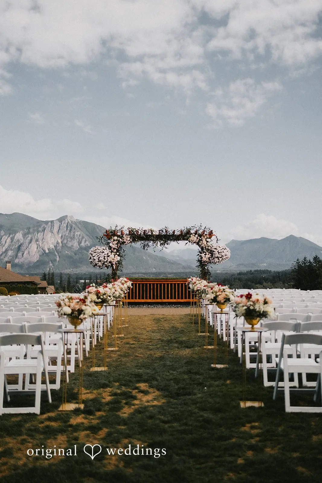 Melissa + Jeffrey The Club at Snoqualmie Ridge Wedding // Melissa & Jeffrey -