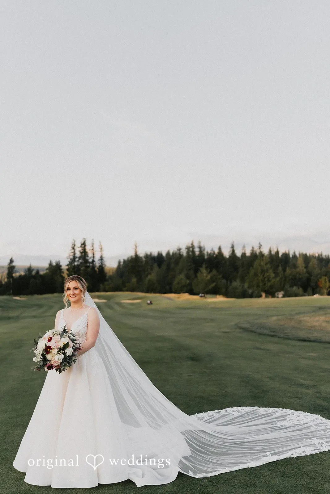 Melissa + Jeffrey The Club at Snoqualmie Ridge Wedding // Melissa & Jeffrey -