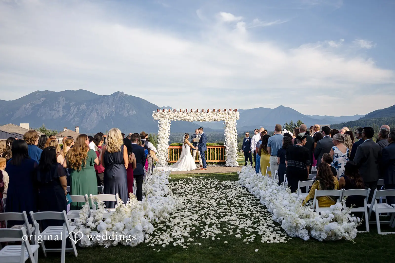 The Club at Snoqualmie Ridge Wedding// Kaj & Josh -