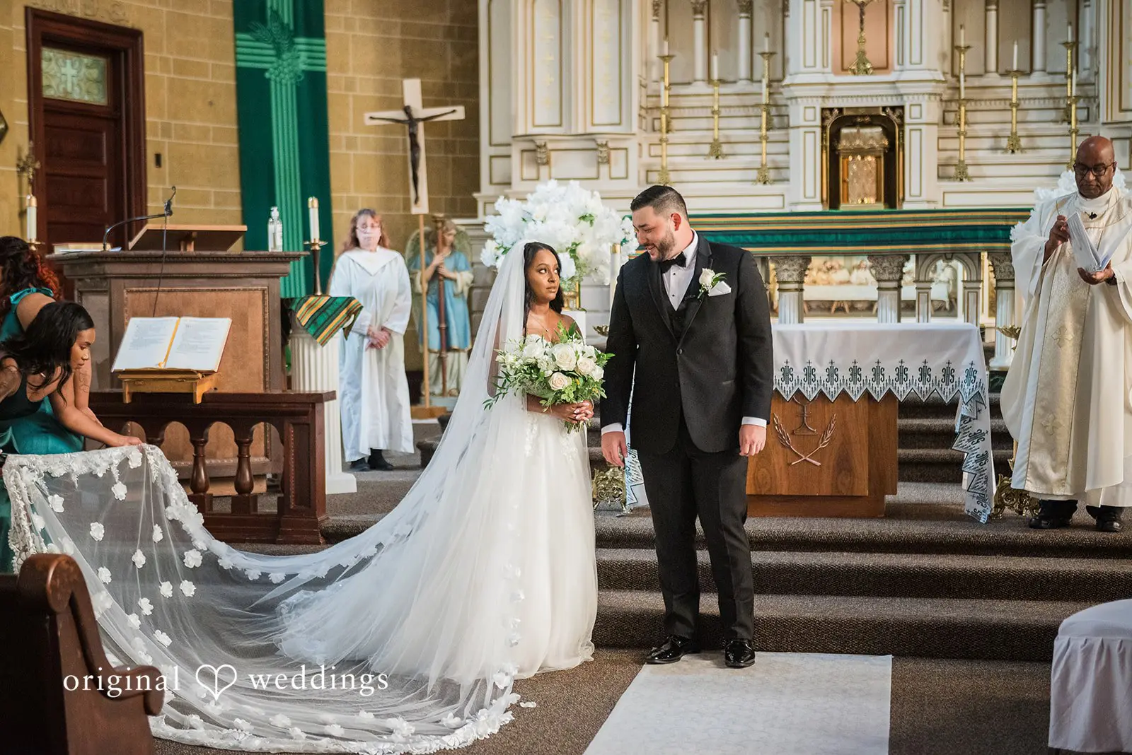 Cierra + Chris The Cove at Normandy Park Wedding // Cierra & Chris -