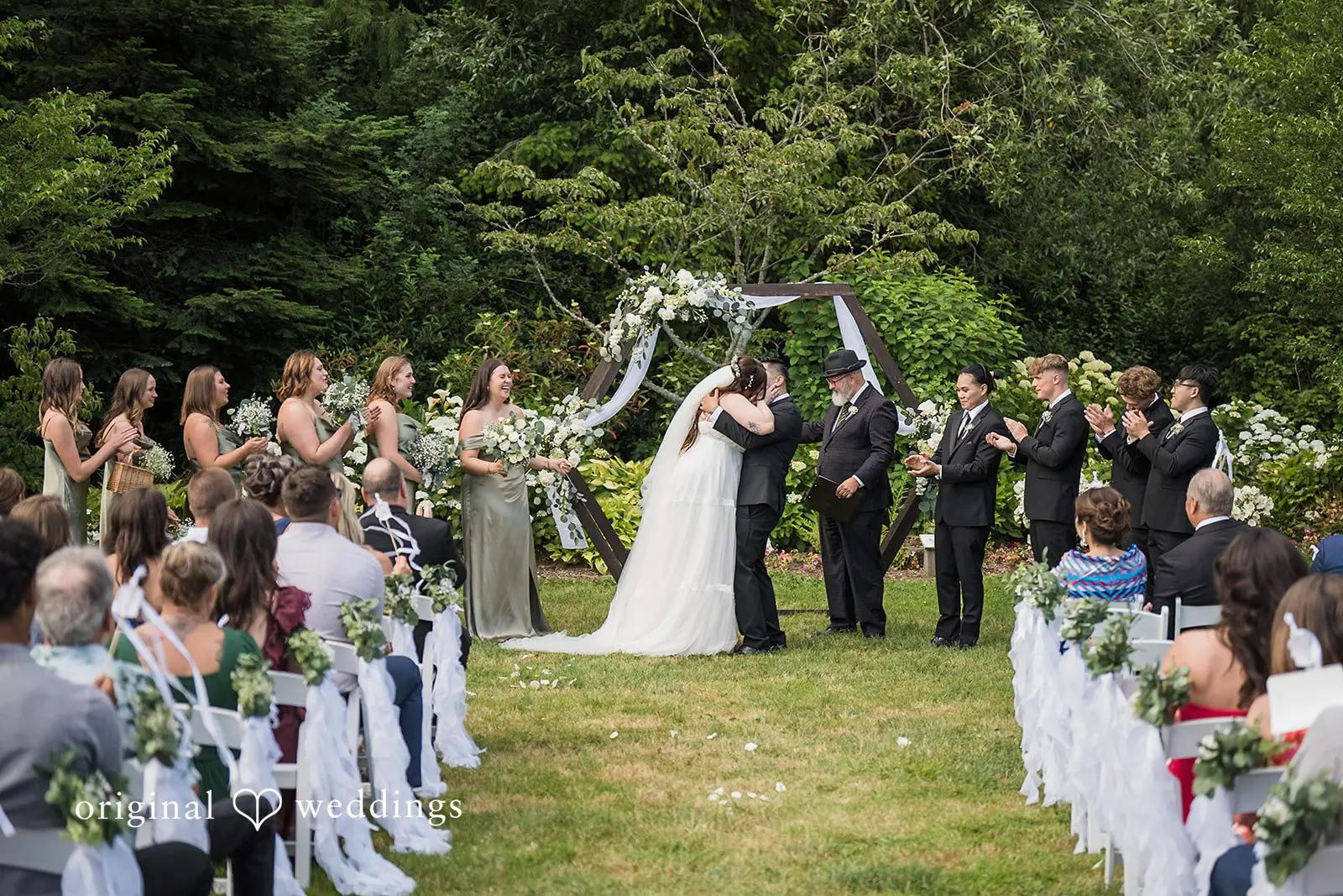 Mattison + Peter The Cove at Normandy Park Wedding // Mattison & Peter -